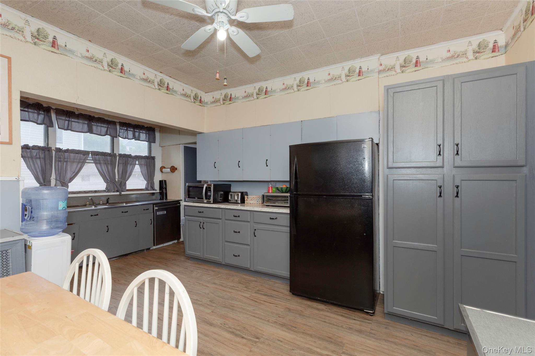 #3 photo, 690 Minnieford Avenue, ブロンクス区 Bronx , NY 10464