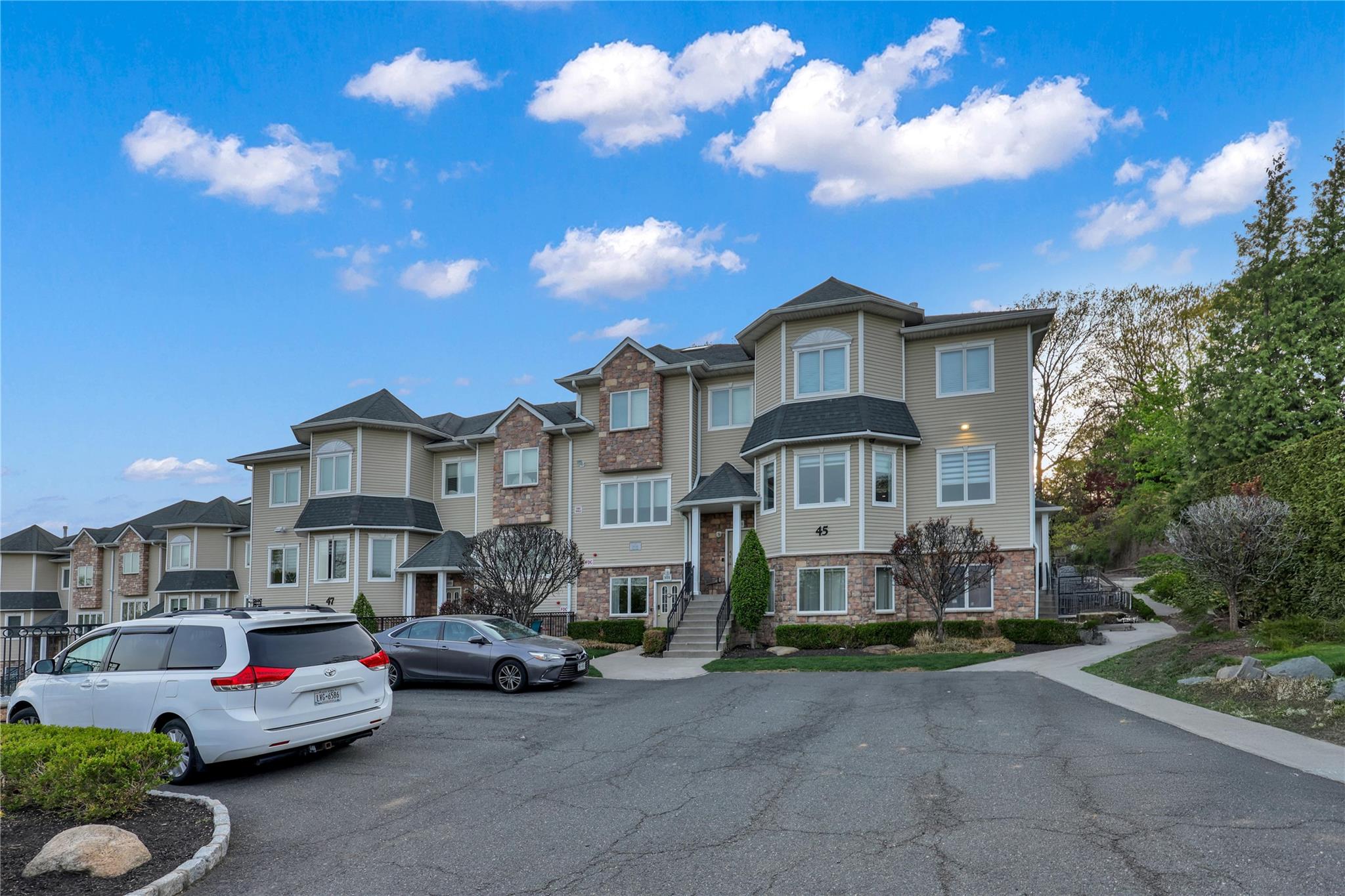 #1 photo, 45 Bluefield Drive, Spring Valley , NY 10977