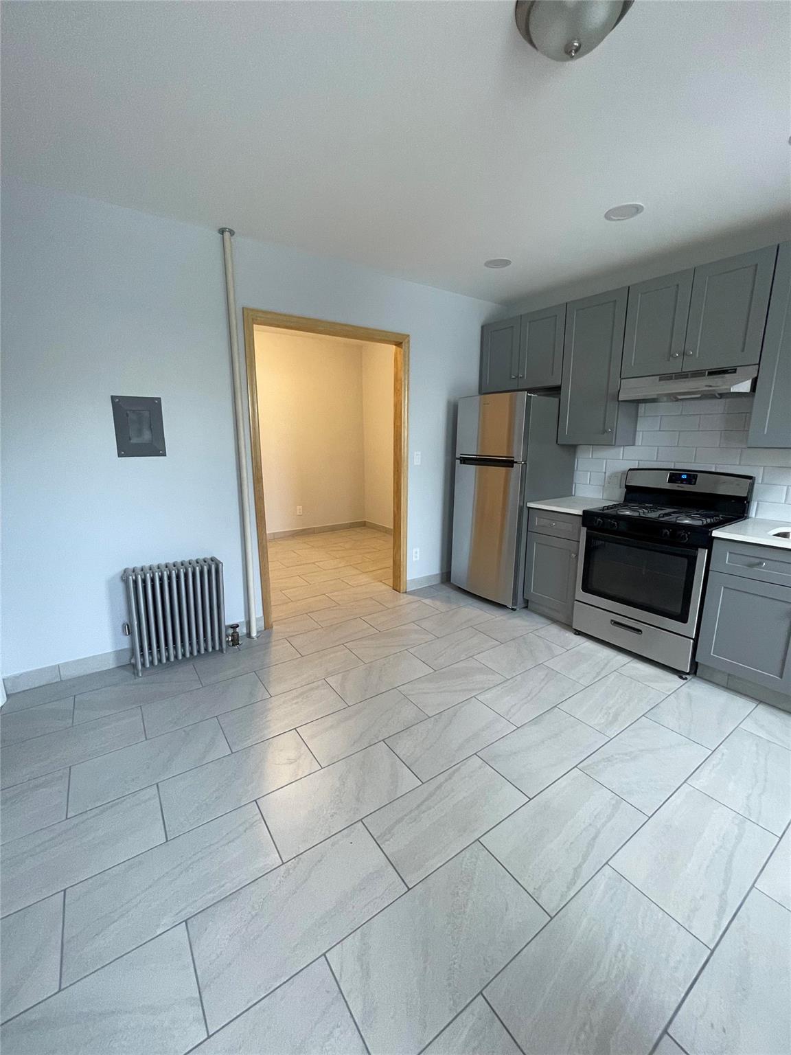 #14 photo, 5431 Nurge Avenue, クイーンズ区 Maspeth , NY 11378