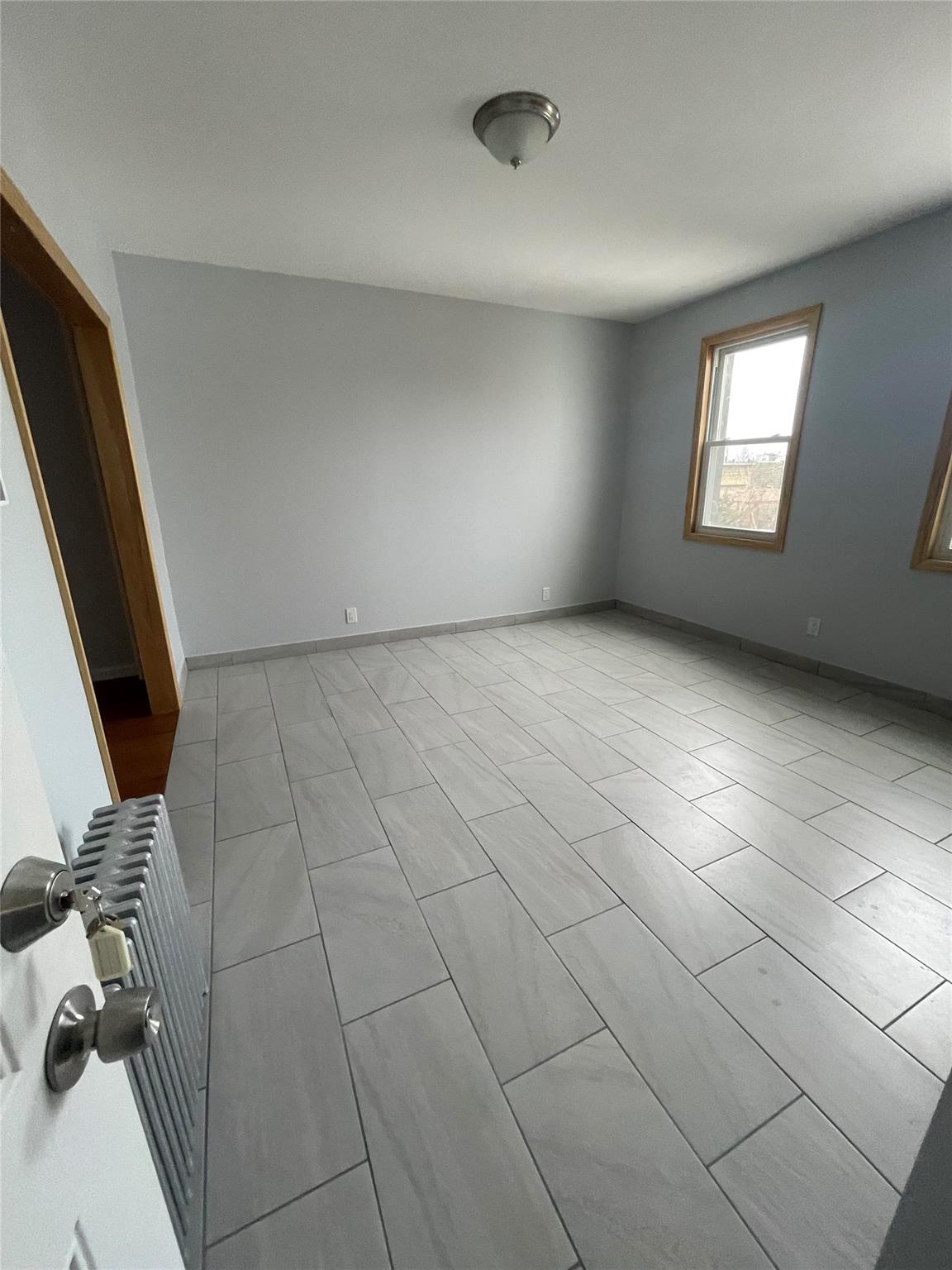 #4 photo, 5431 Nurge Avenue, クイーンズ区 Maspeth , NY 11378