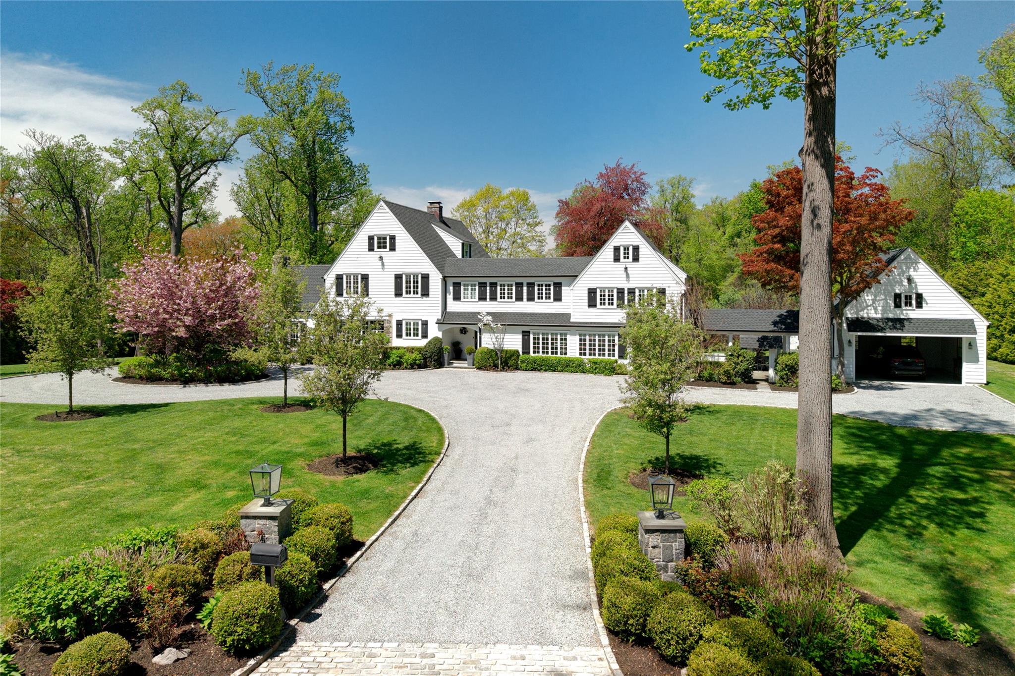 #1 photo, 30 Bonnie Heights Road, Manhasset , NY 11030
