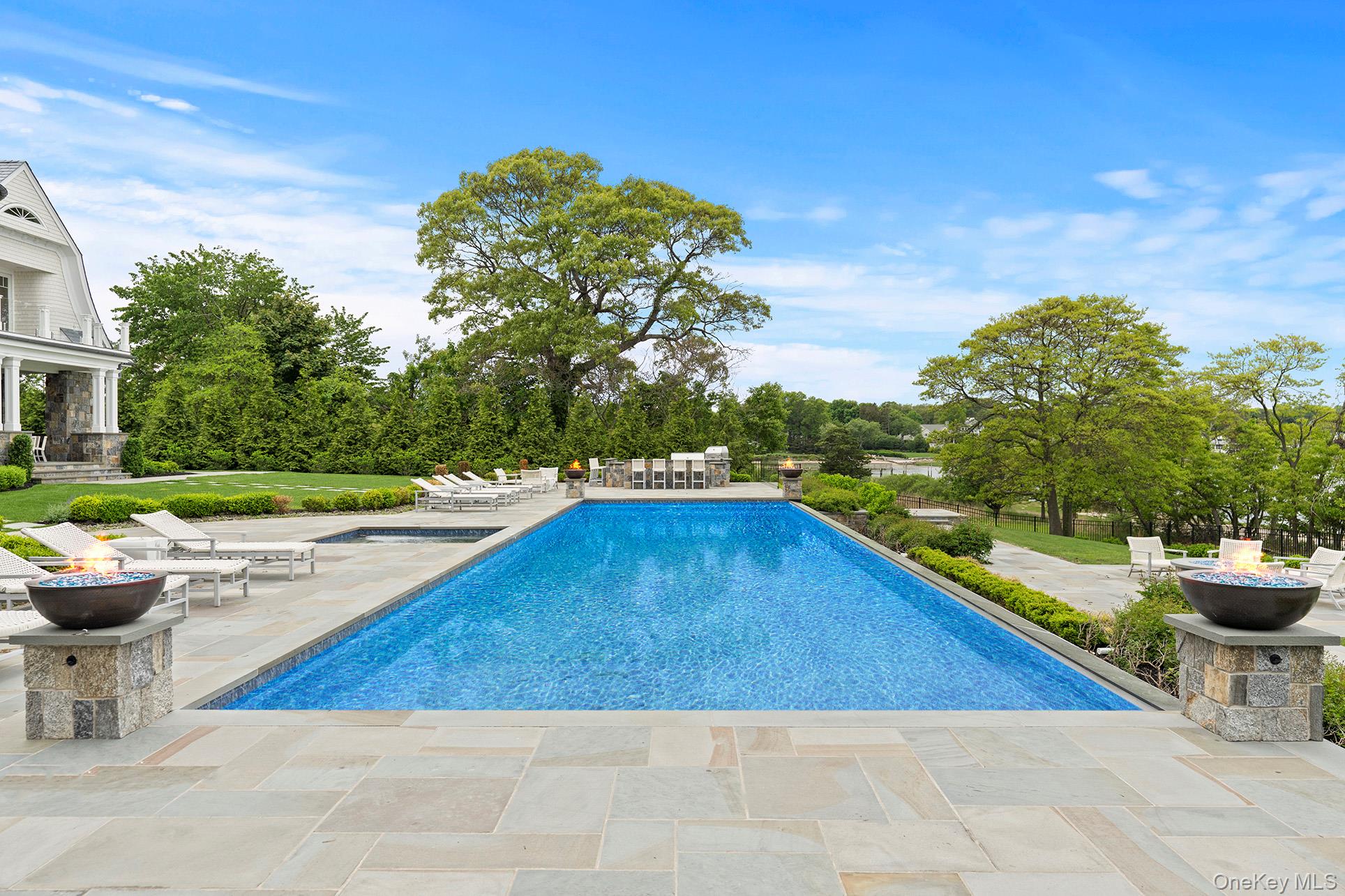 #11 photo, 25 Brewster Lane, East Setauket , NY 11733