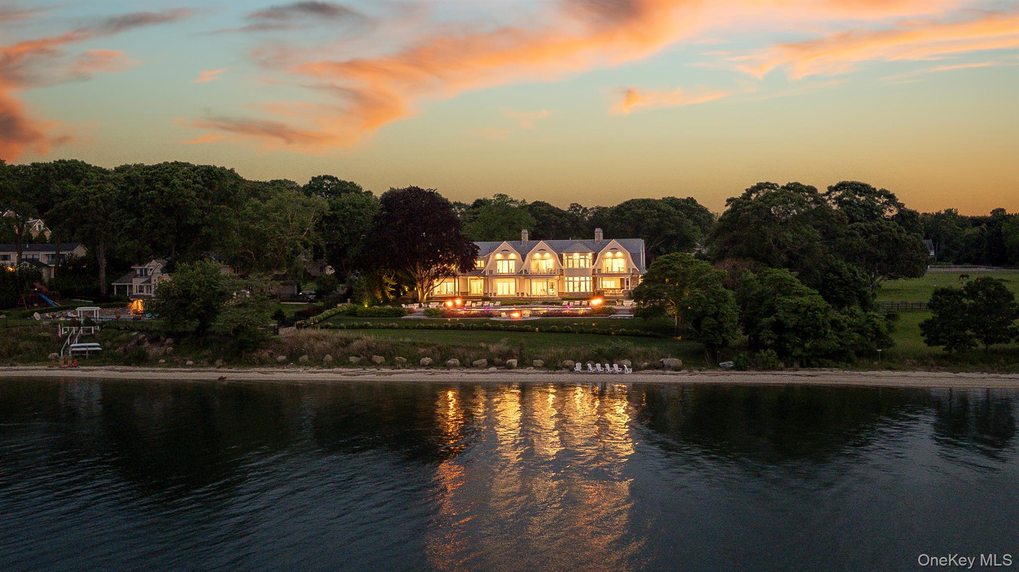 #2 photo, 25 Brewster Lane, East Setauket , NY 11733