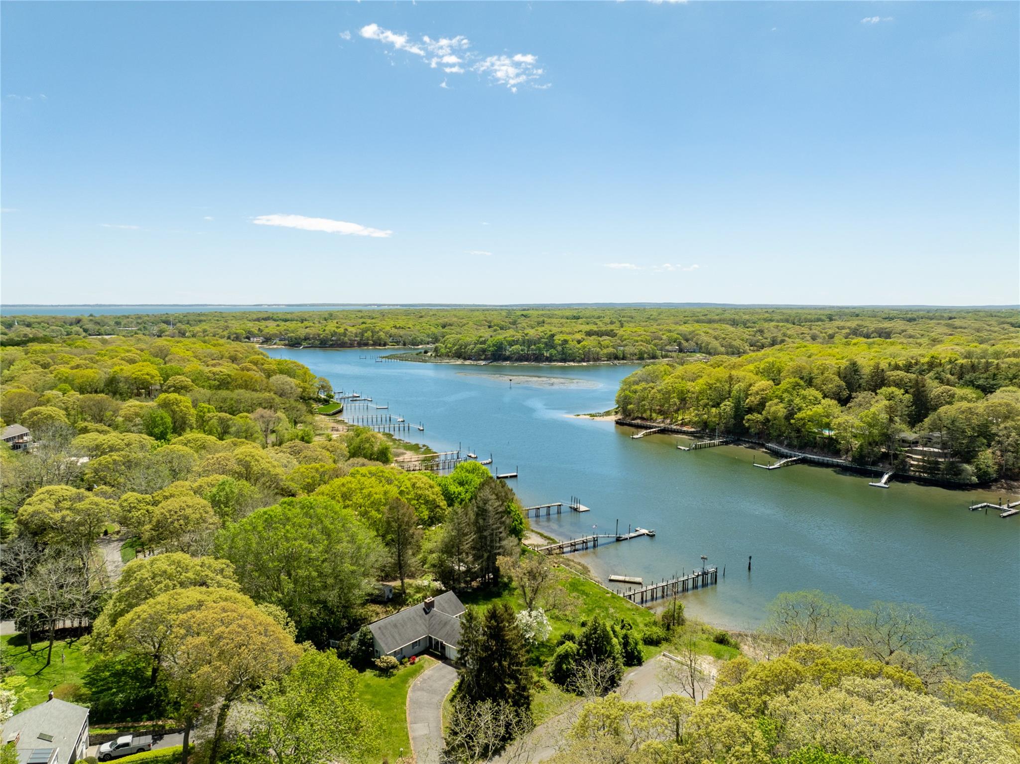 #20 photo, 1015 Knollwood Lane, 東長島 Mattituck , NY 11952