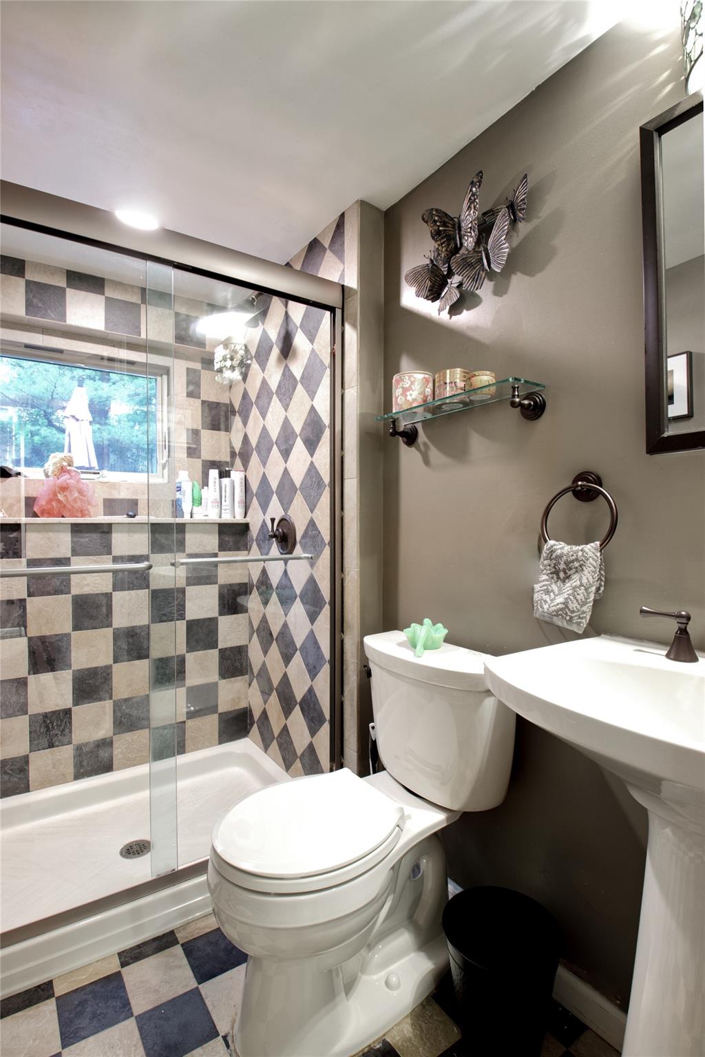 #13 photo, 26-26 210th Place, クイーンズ区 Bayside , NY 11360