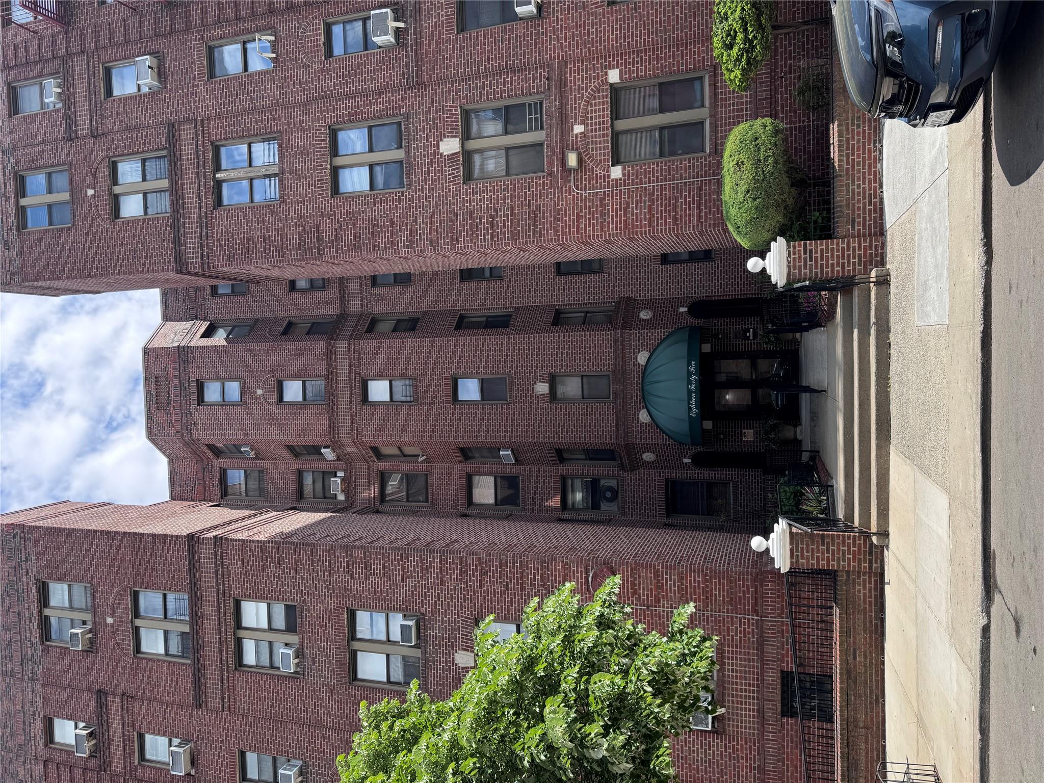 #2 photo, 1845 82nd Street, ブルックリン区 Brooklyn , NY 11214