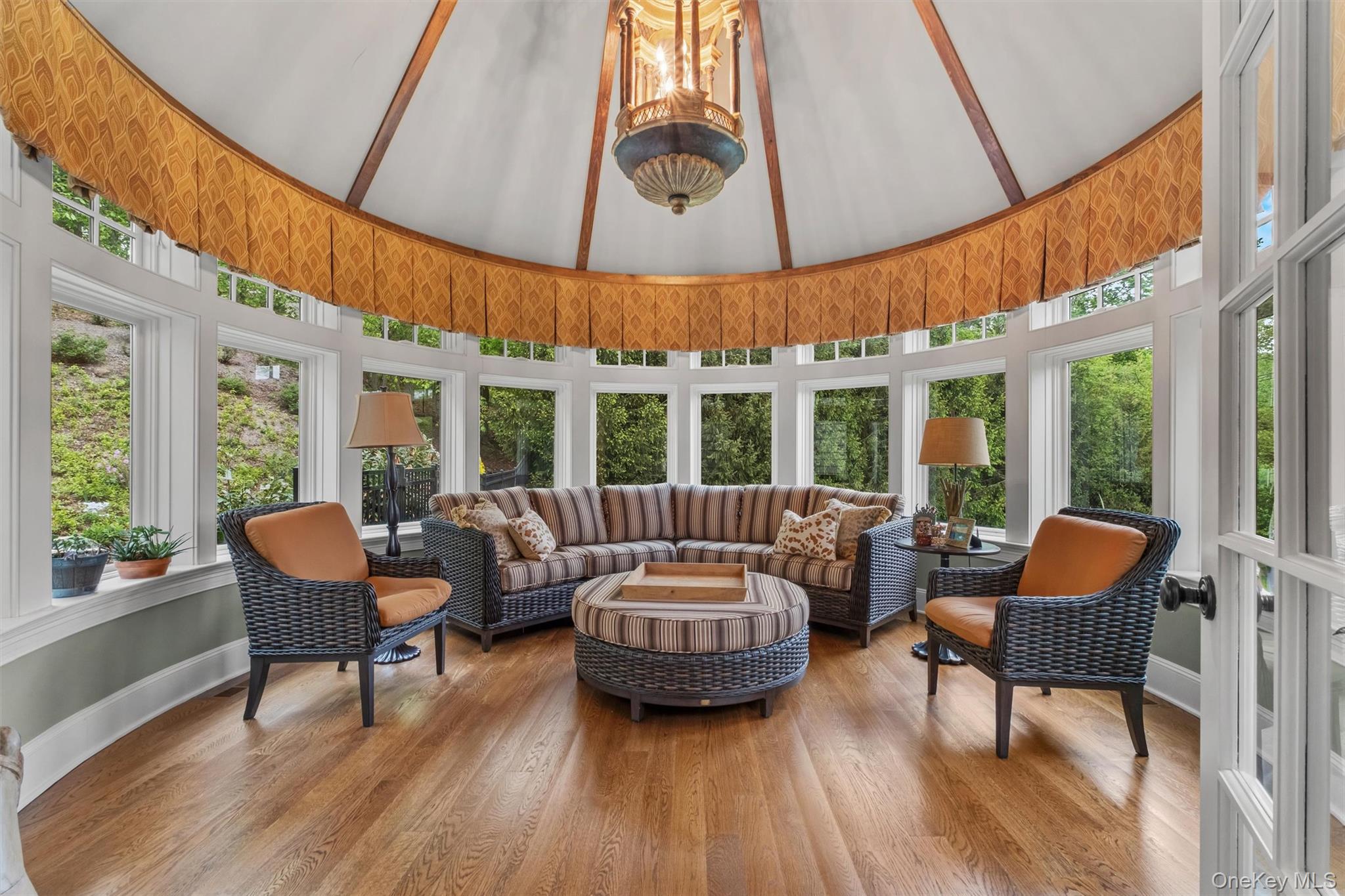 #14 photo, 7 Ridgeview Circle, Armonk , NY 10504