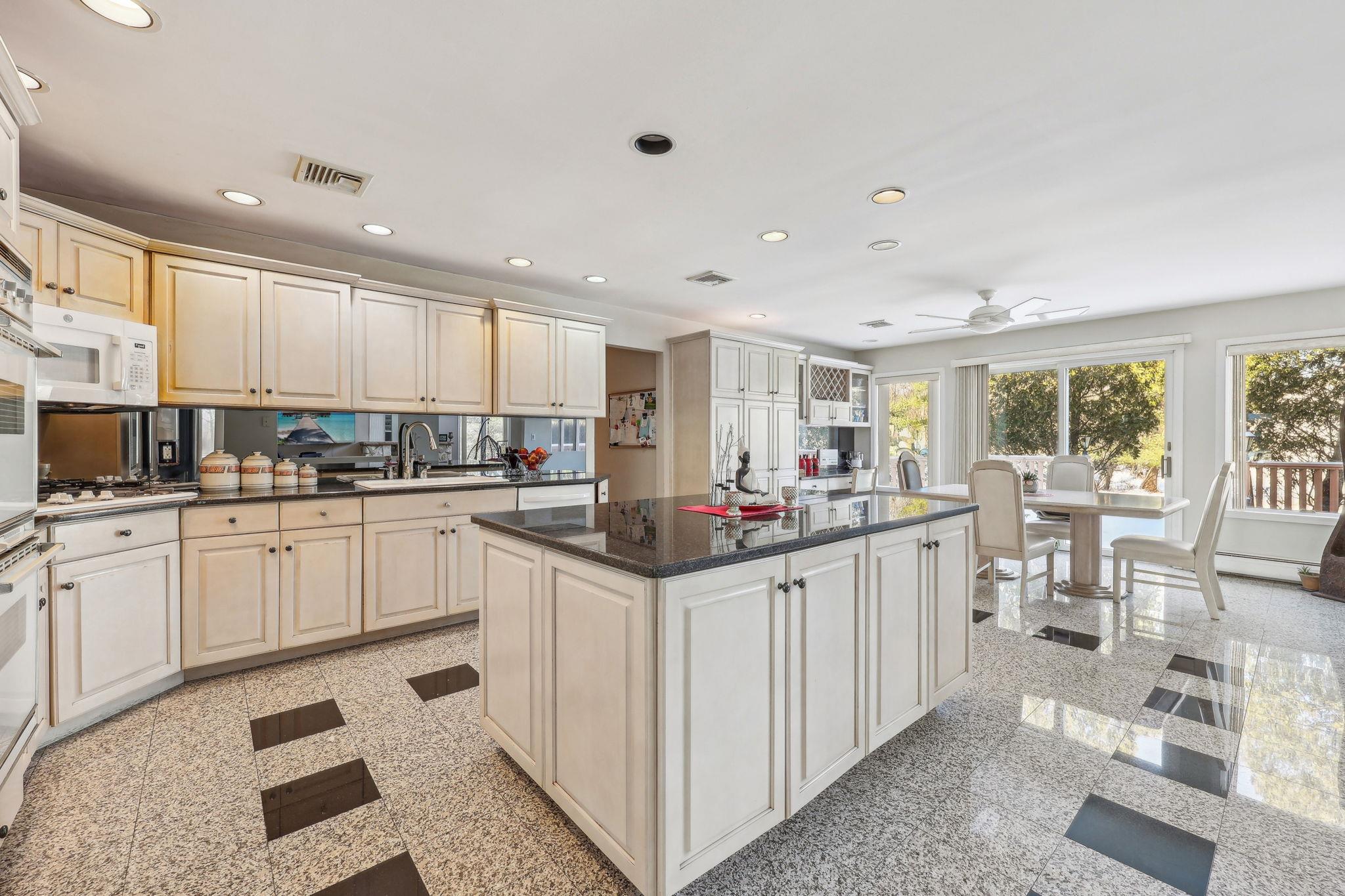 #15 photo, 1 Deforest Court, West Nyack , NY 10994