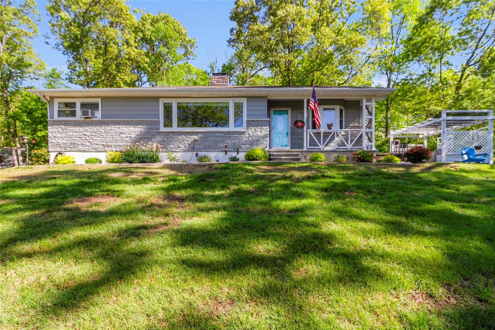 #1 photo, 5 Louis Place, Brewster , NY 10509