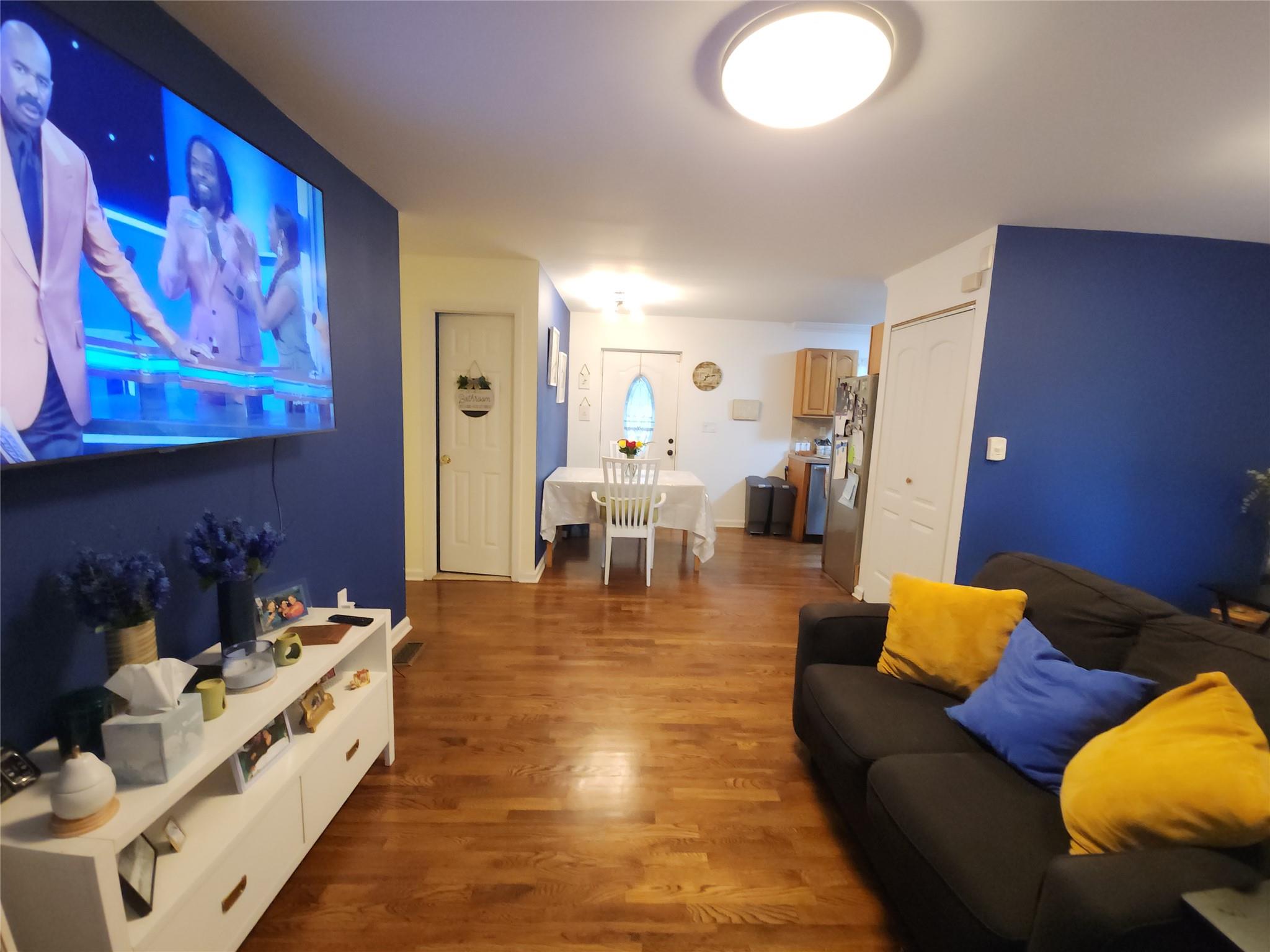 #10 photo, 101 Longstreet Avenue, ブロンクス区 Bronx , NY 10465