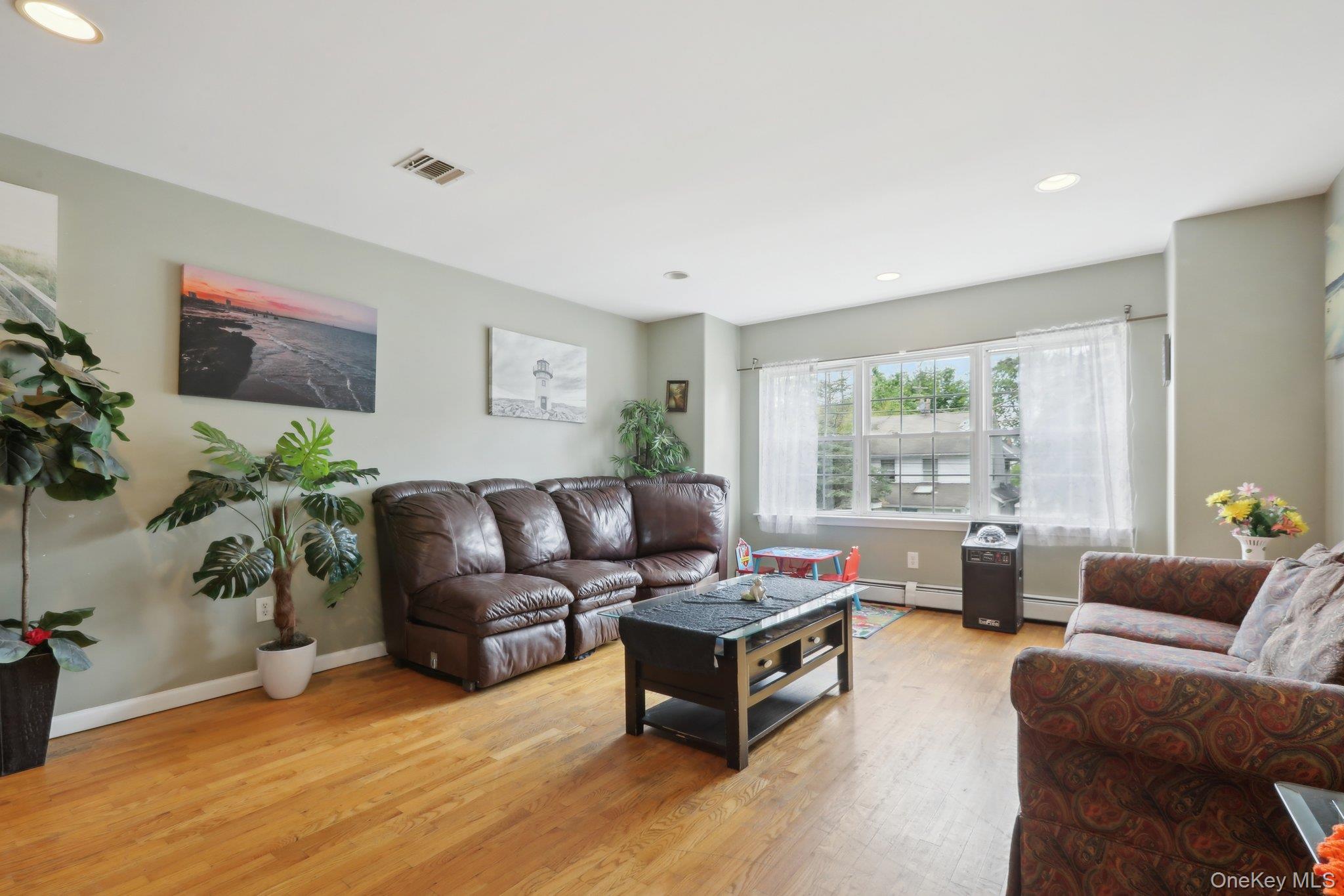 #16 photo, 12-14 Lincoln Street, Spring Valley , NY 10977