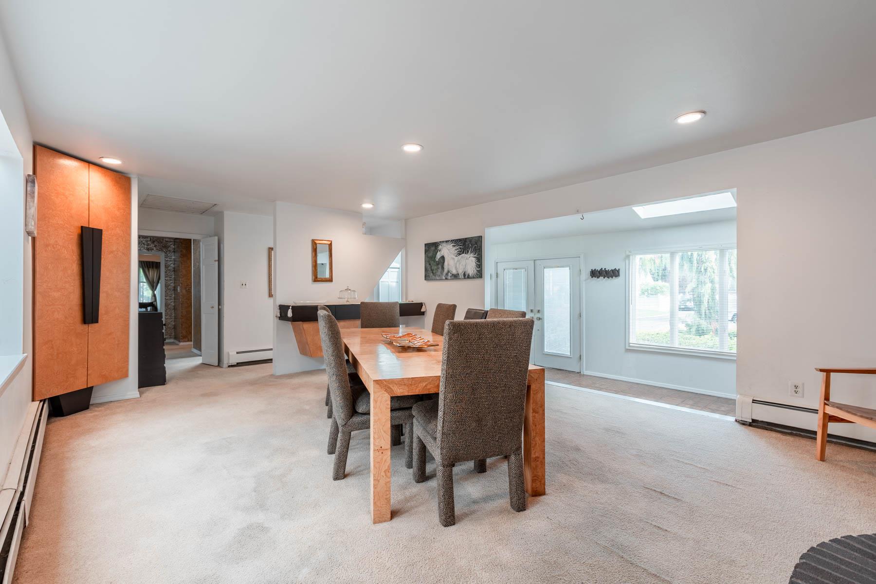 #7 photo, 11 Woodside Avenue, Islip , NY 11751