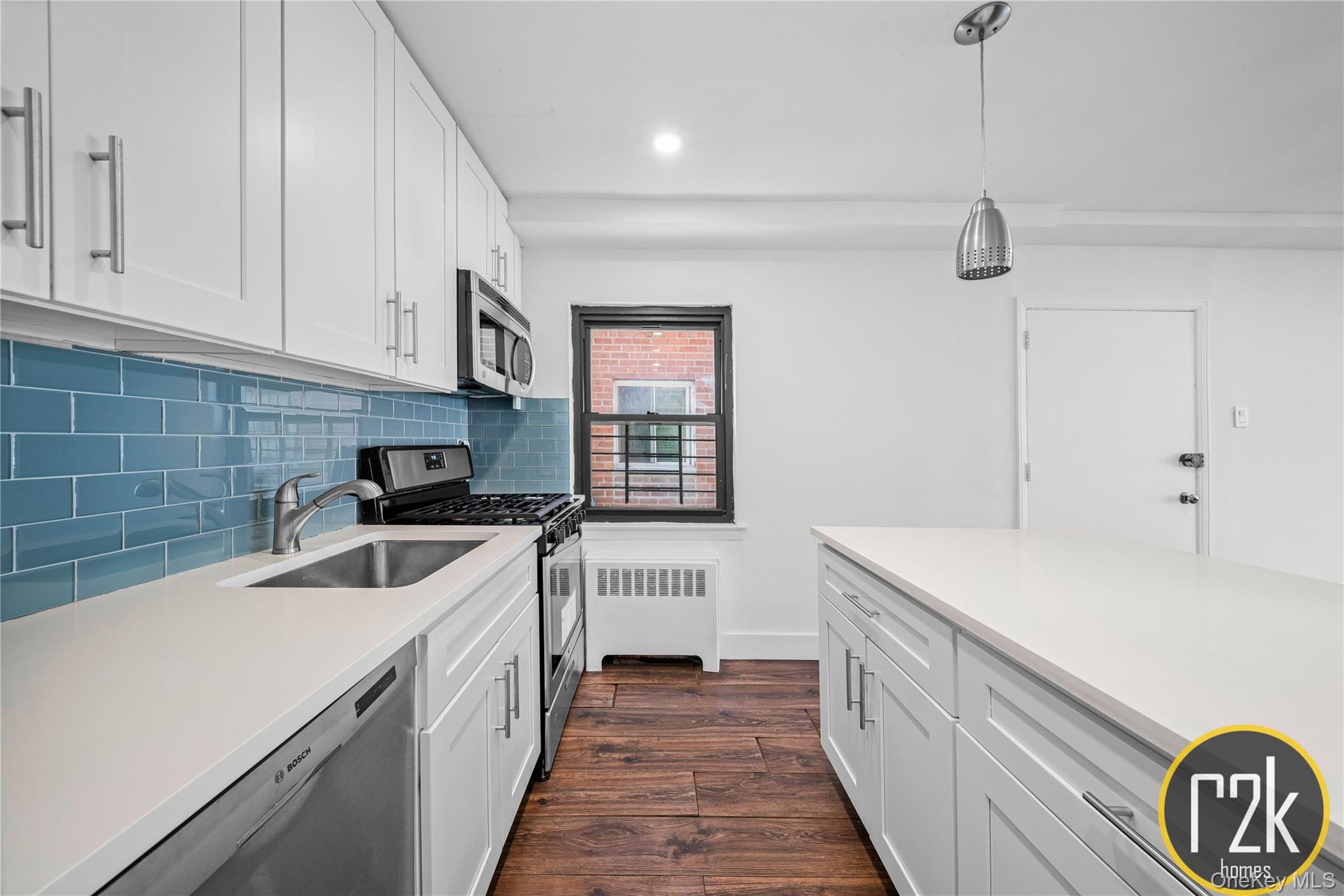 #10 photo, 32-24 75 Street, Jackson Heights , NY 11370