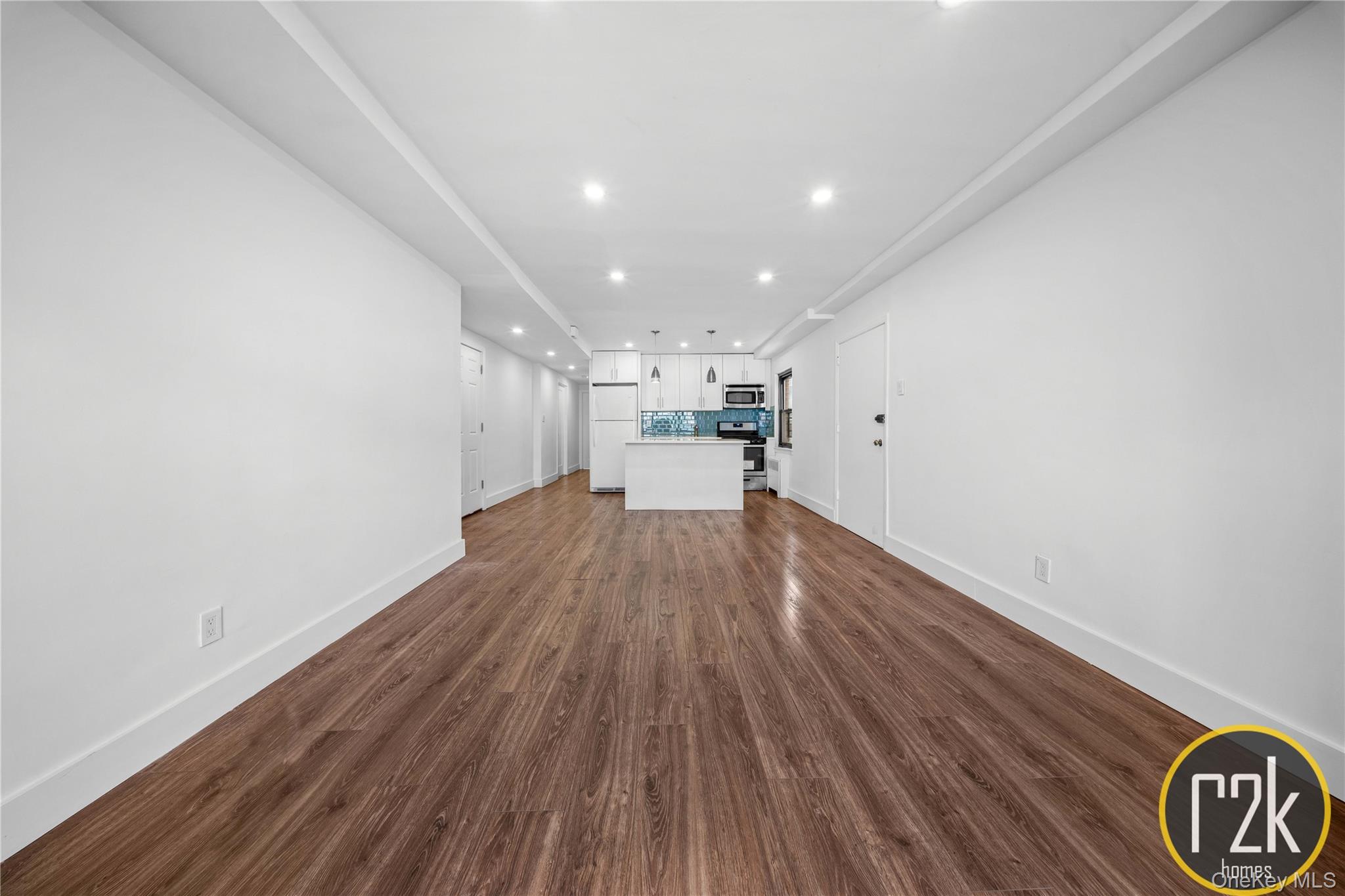 #12 photo, 32-24 75 Street, Jackson Heights , NY 11370