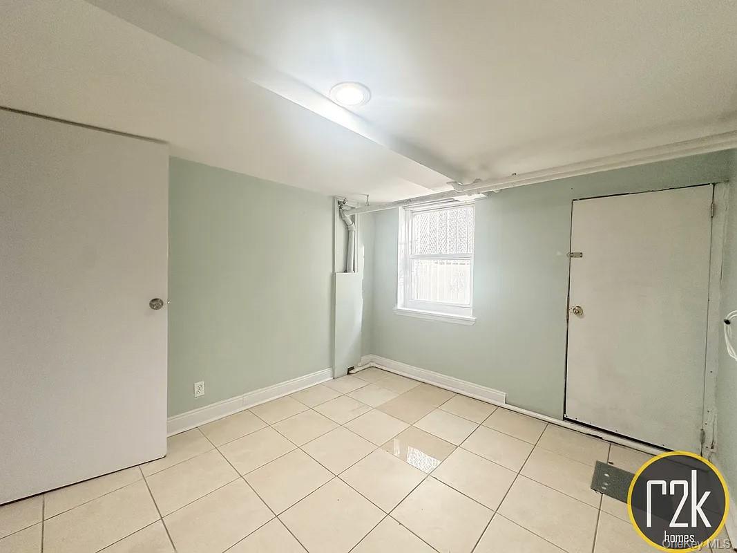 #17 photo, 32-24 75 Street, Jackson Heights , NY 11370