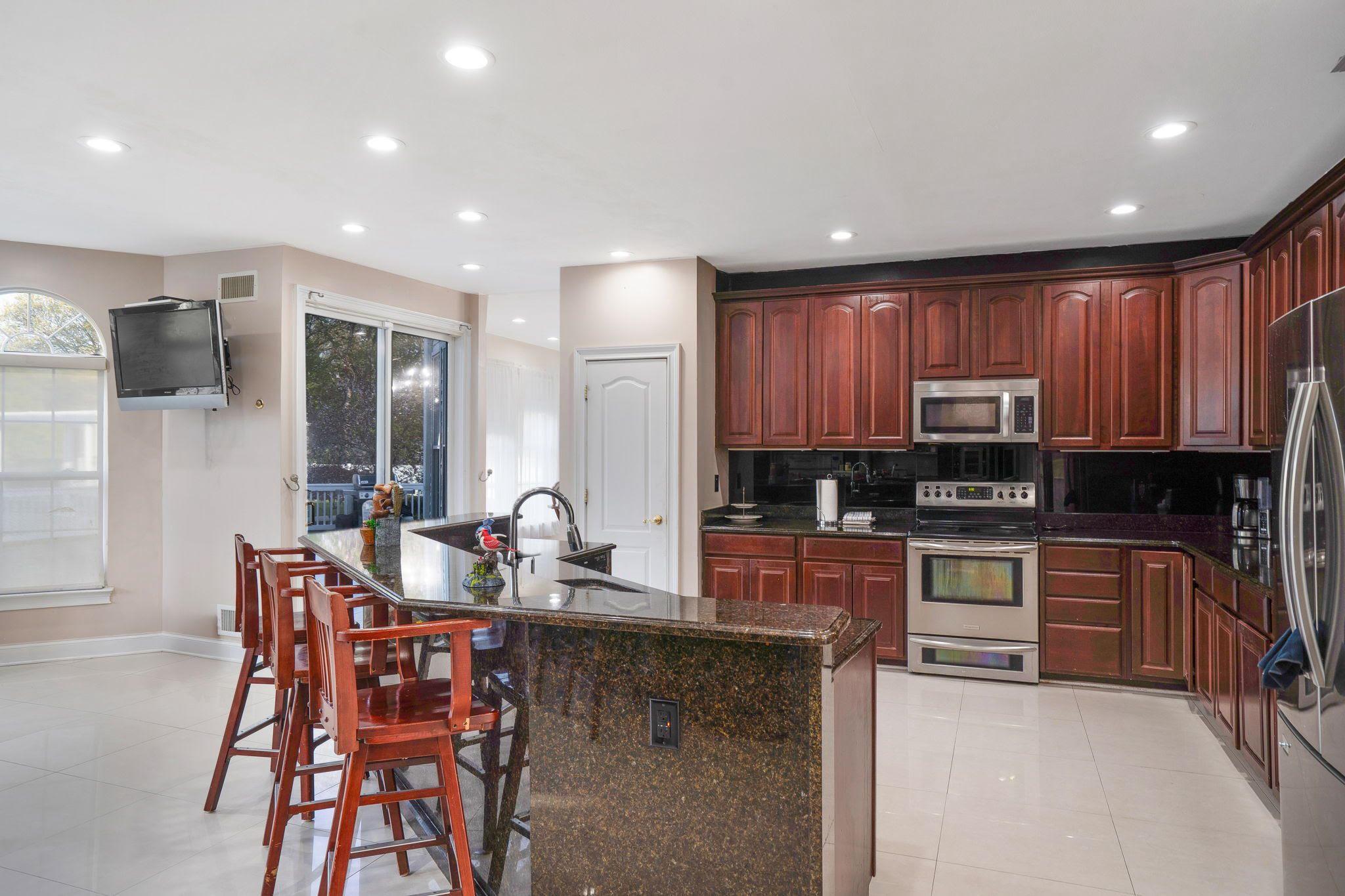 #11 photo, 91 Fairmont Avenue, サフォーク郡 Medford , NY 11763