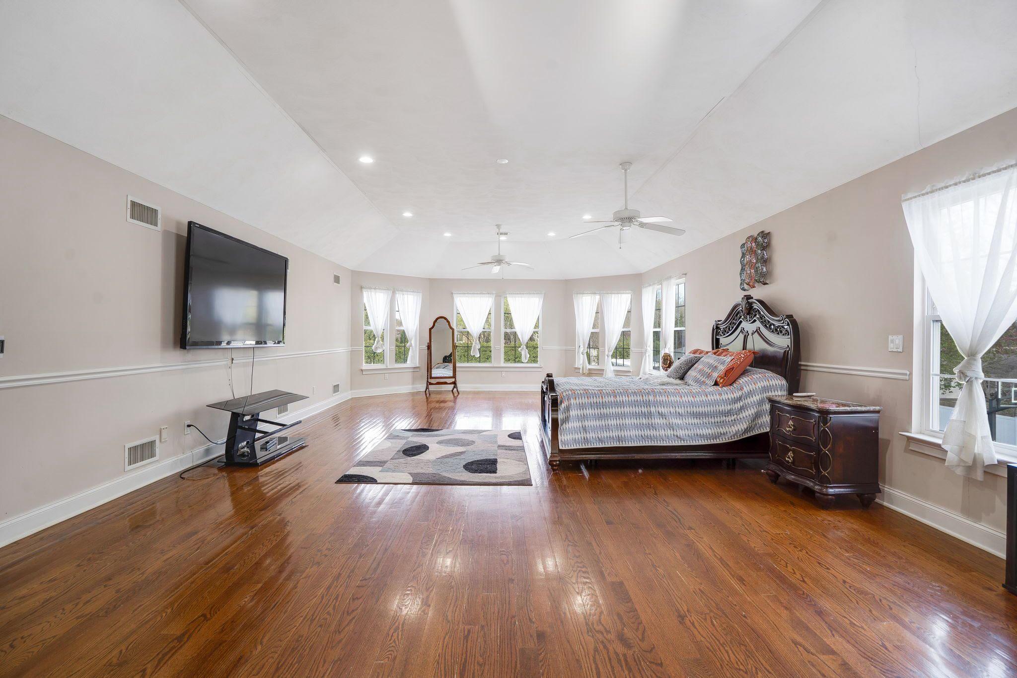 #15 photo, 91 Fairmont Avenue, サフォーク郡 Medford , NY 11763