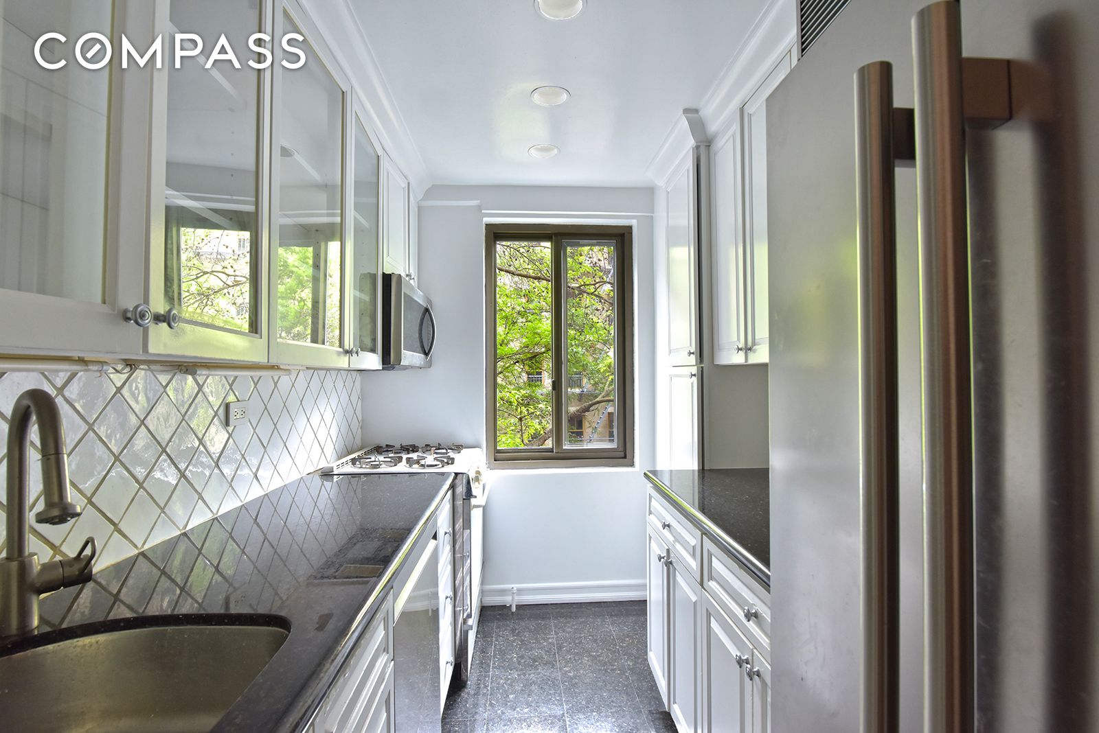 #10 photo, 420 E 64th Street, マンハッタン Lenox Hill , NY 10065