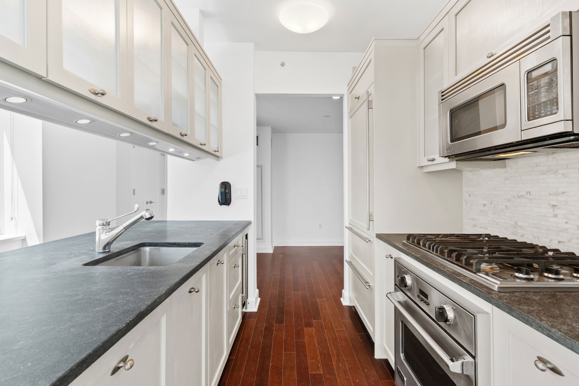 #7 photo, 80 Riverside Boulevard, マンハッタン Lincoln Square , NY 10069