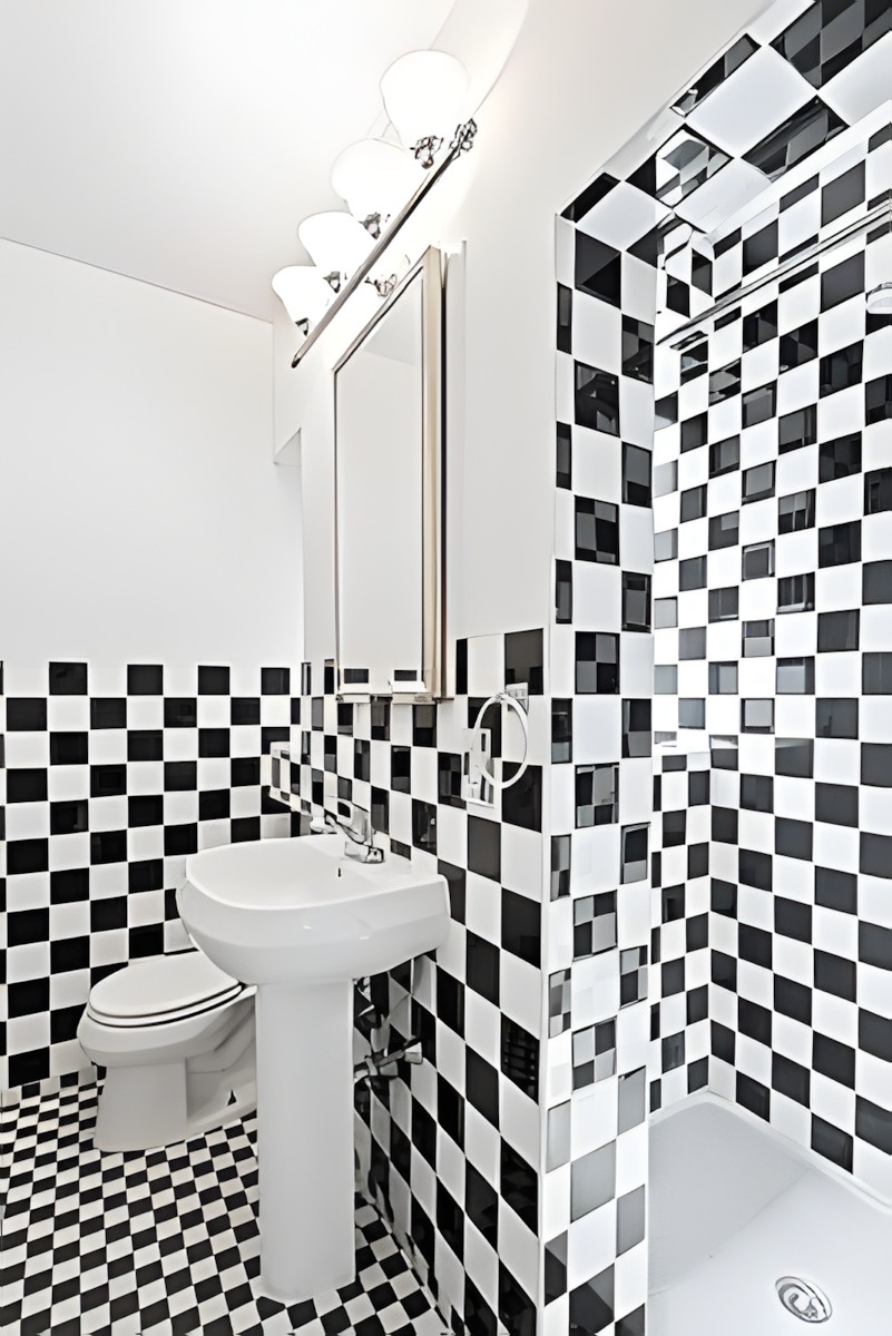 #5 photo, 225 W 10th Street, マンハッタン W. Greenwich Village , NY 10014