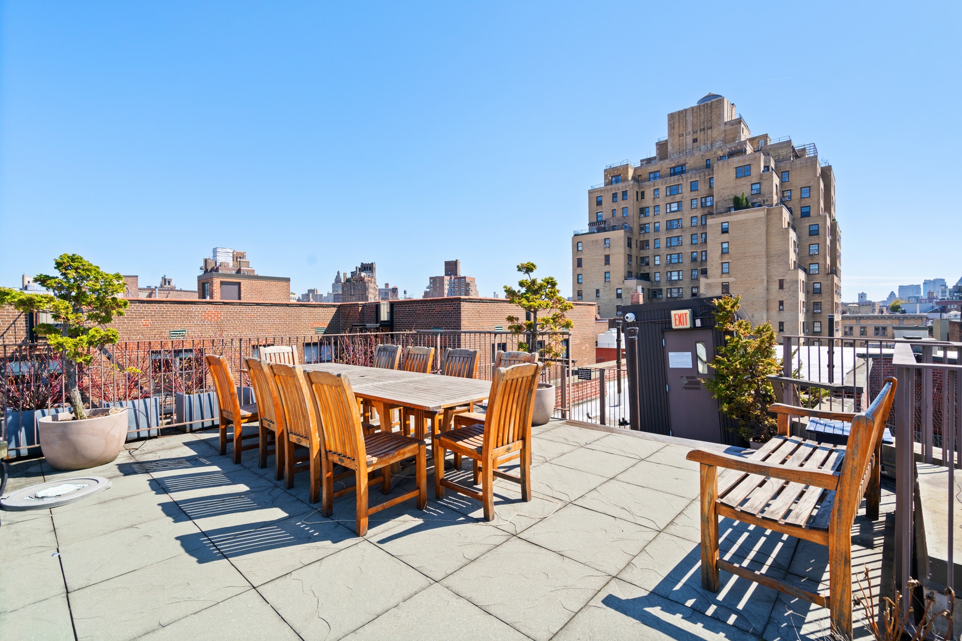 #7 photo, 225 W 10th Street, マンハッタン W. Greenwich Village , NY 10014