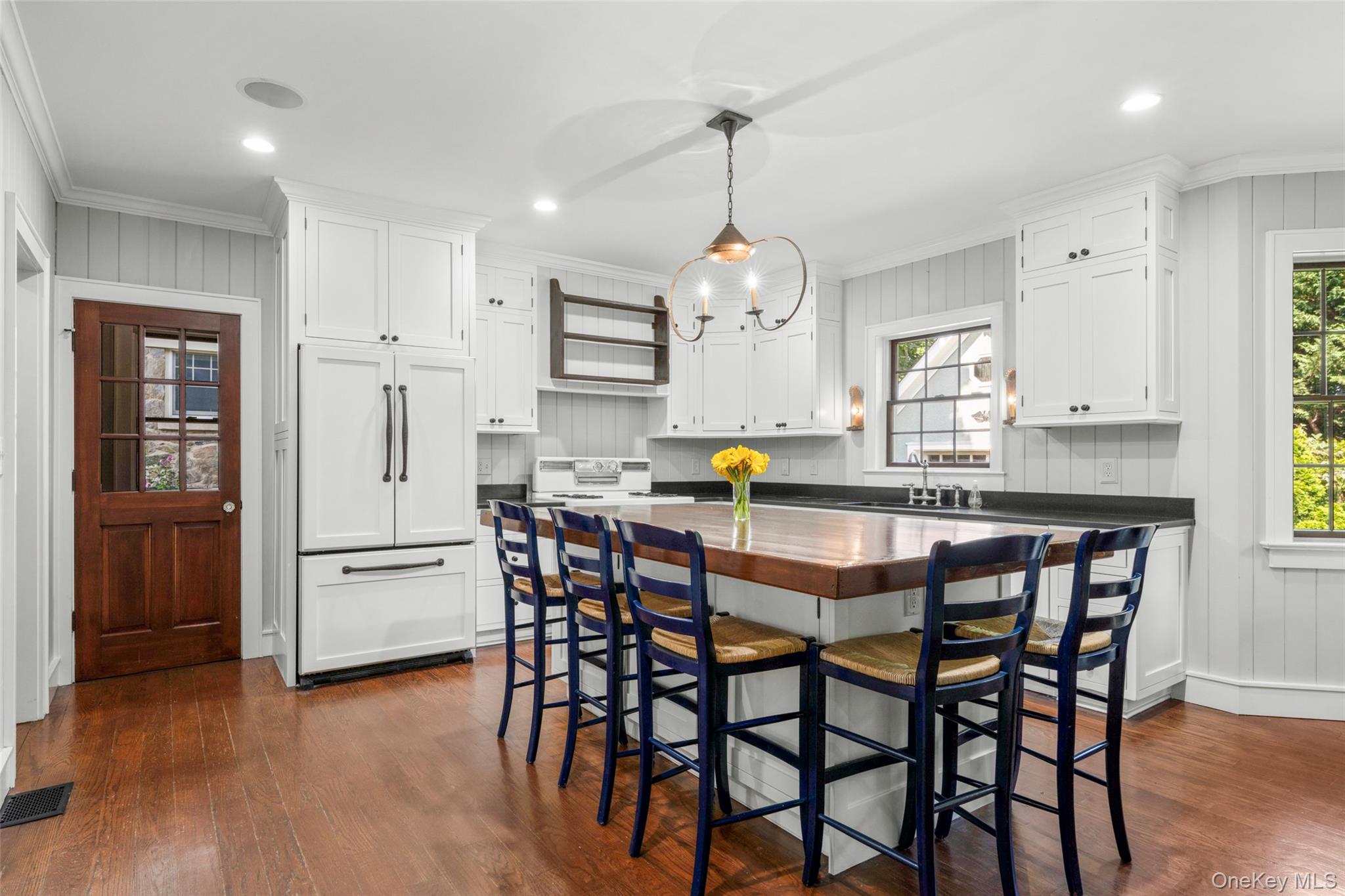 #14 photo, 6 Summit Avenue, Larchmont , NY 10538