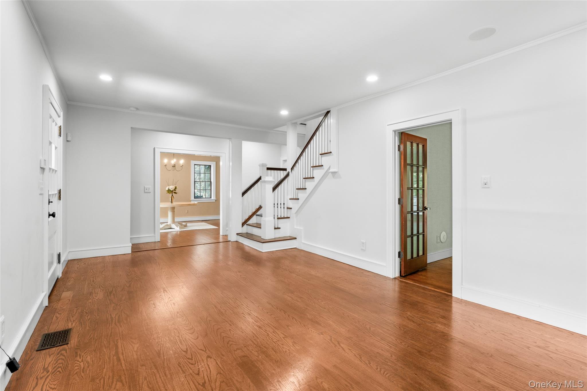 #8 photo, 6 Summit Avenue, Larchmont , NY 10538