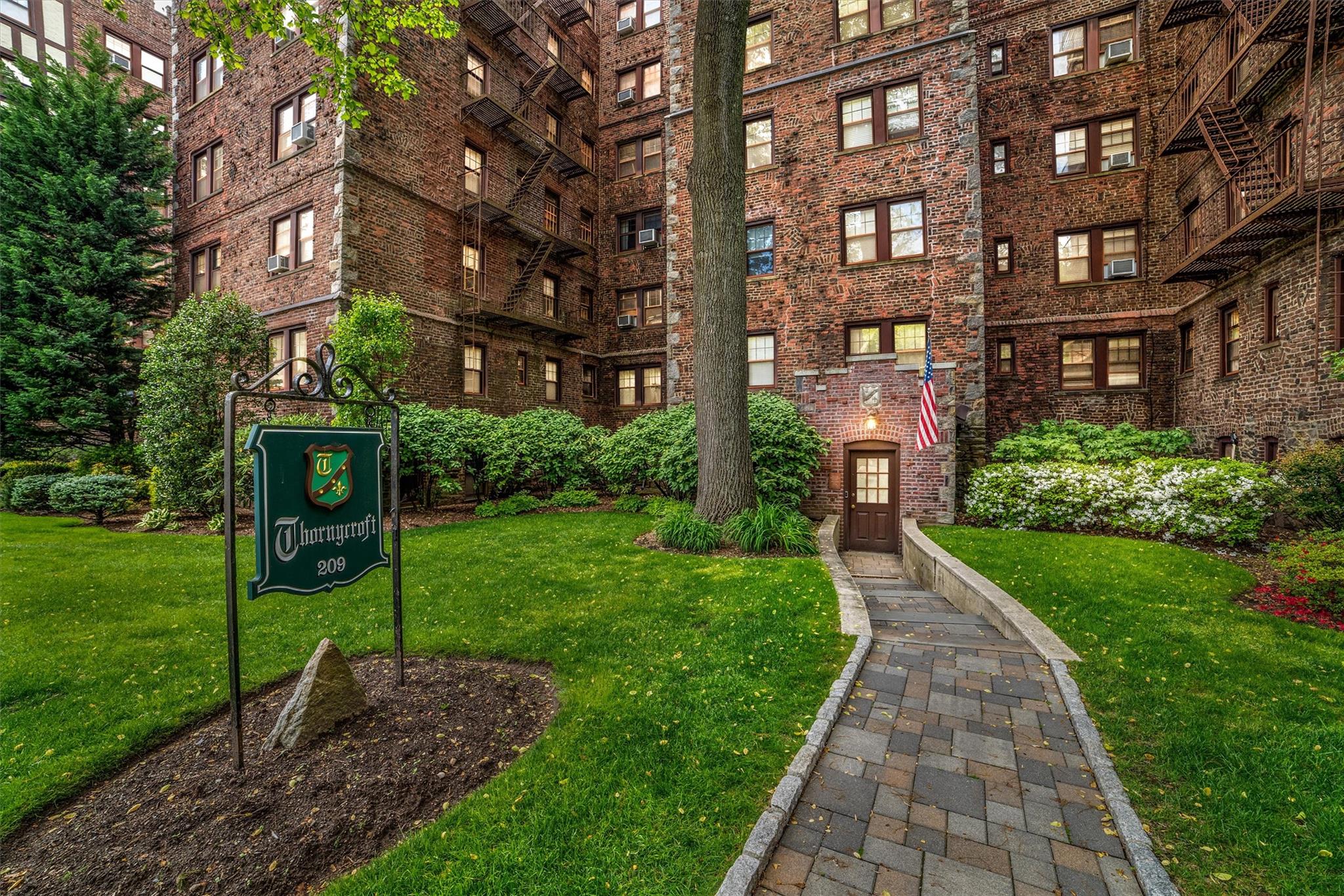 #1 photo, 209 Garth Road, Scarsdale , NY 10583