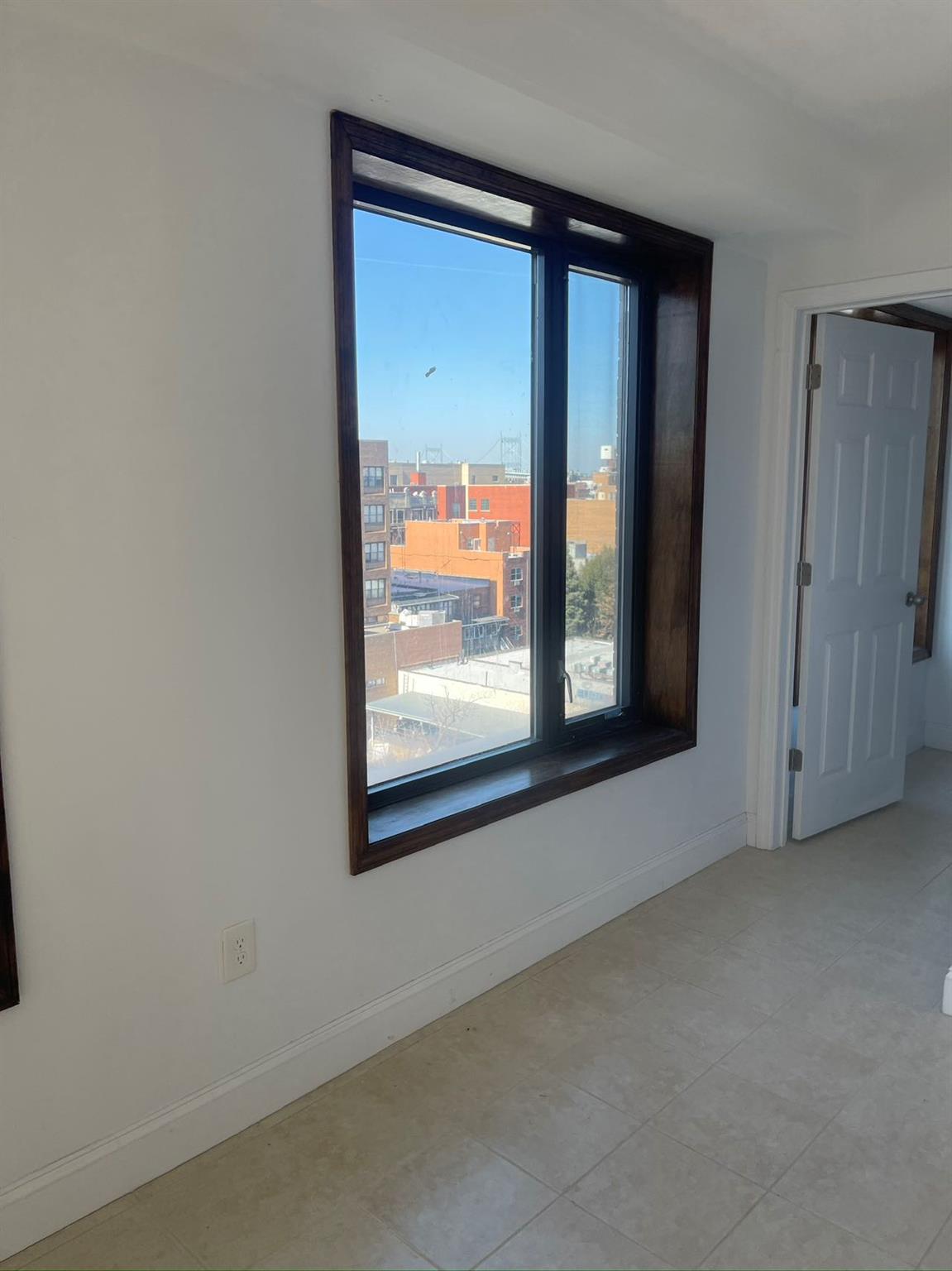 #7 photo, 3063 31st Street, クイーンズ区 Astoria , NY 11102