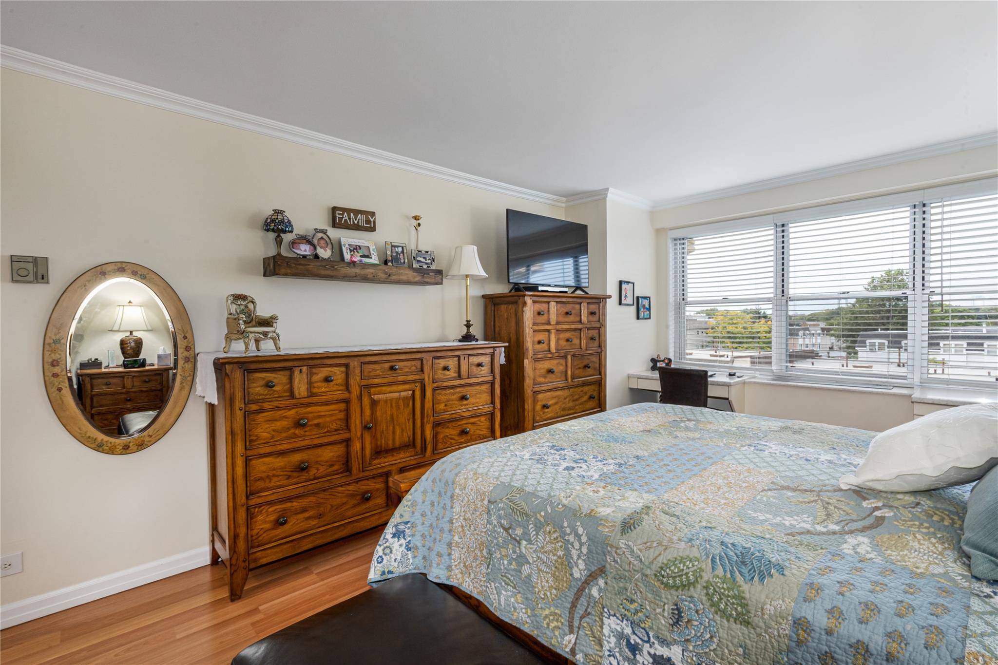 #11 photo, 17-85 215th Street, クイーンズ区 Bayside , NY 11360