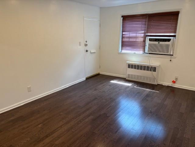 #4 photo, 67-63 136 Street, Flushing , NY 11367