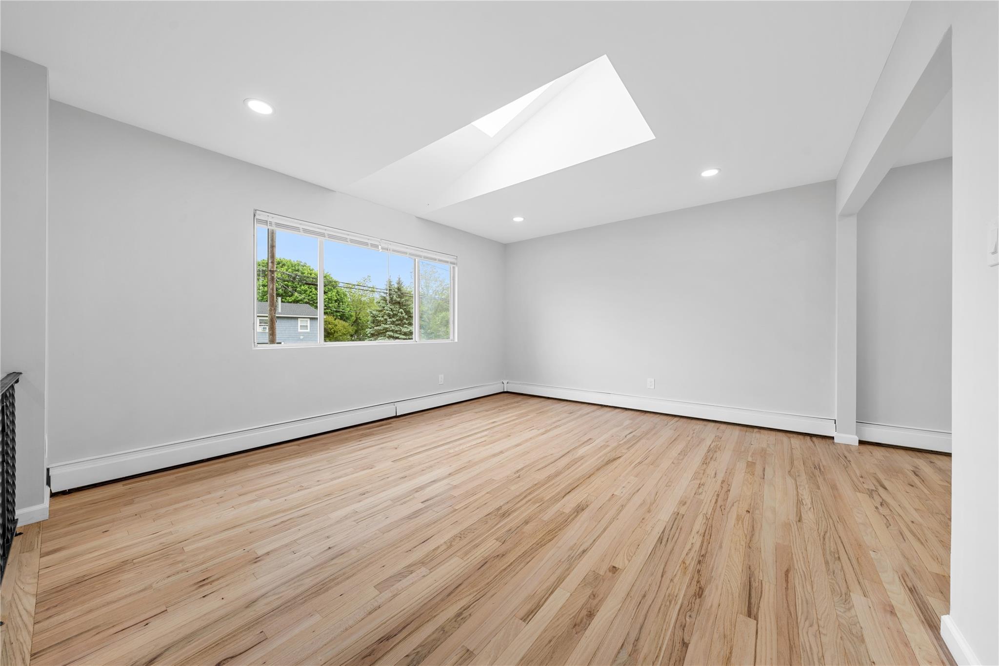 #7 photo, 40 S 29th Street, Wyandanch , NY 11798