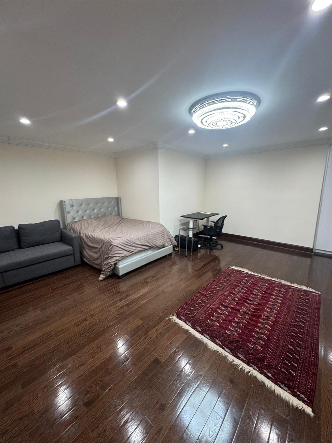 #2 photo, 74-45 Yellowstone Boulevard, クイーンズ区 Forest Hills , NY 11375