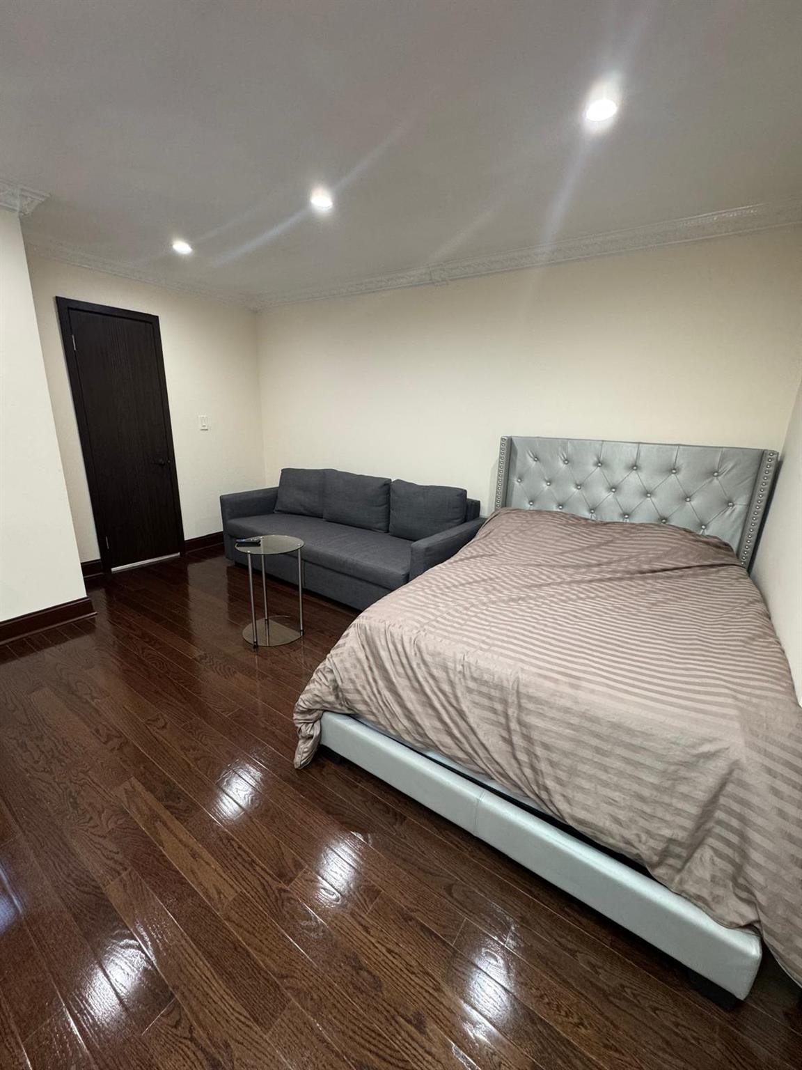 #6 photo, 74-45 Yellowstone Boulevard, クイーンズ区 Forest Hills , NY 11375