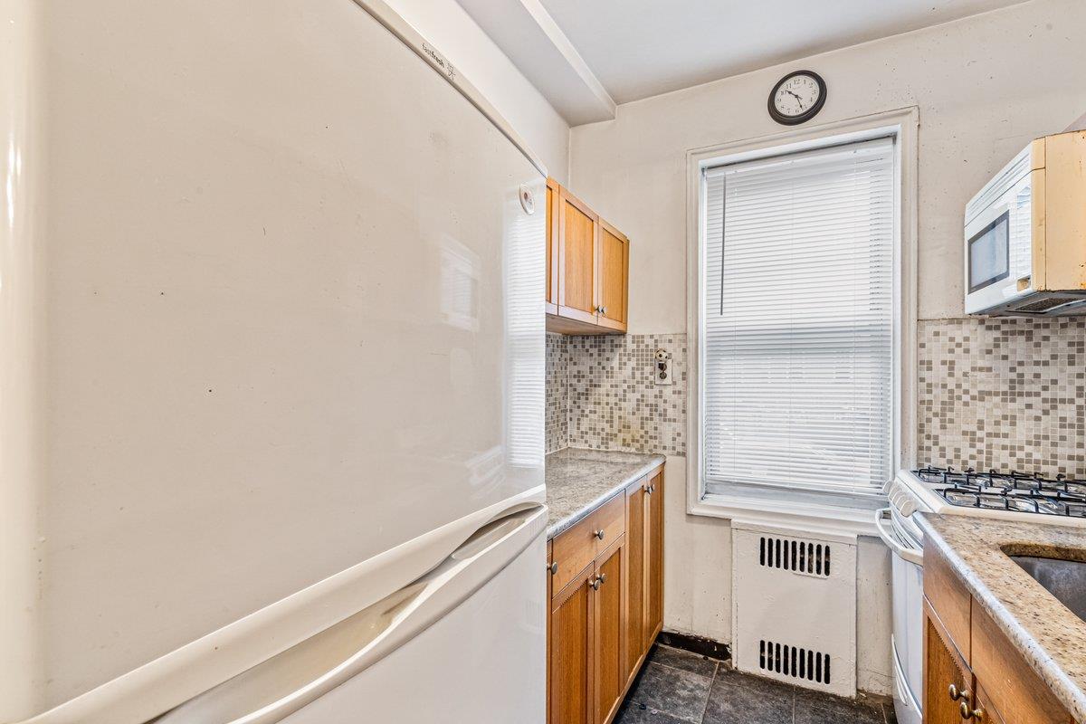 #15 photo, 76-36 113th Street, 皇后區 森林小丘 Forest Hills , NY 11375