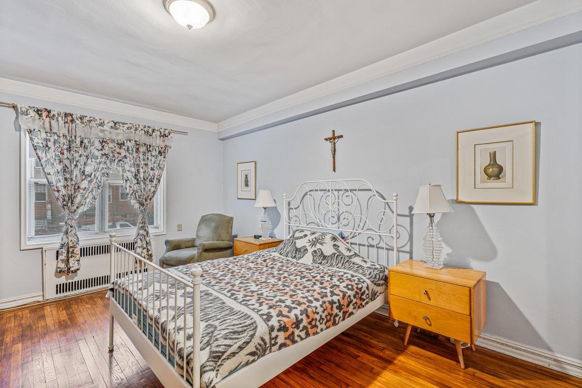 #18 photo, 76-36 113th Street, 皇后區 森林小丘 Forest Hills , NY 11375