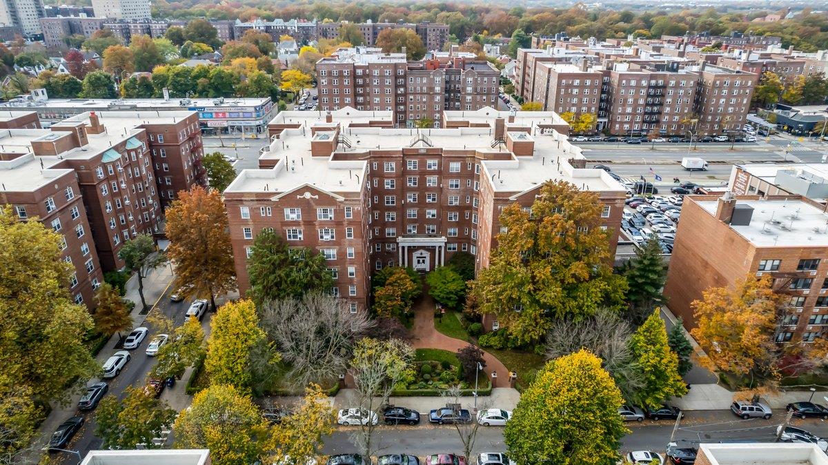 #3 photo, 76-36 113th Street, 皇后區 森林小丘 Forest Hills , NY 11375