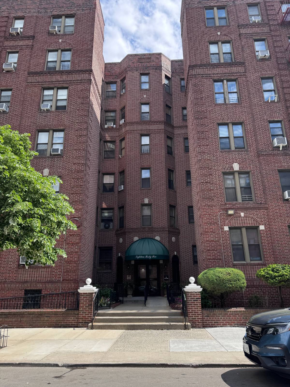 #2 photo, 1845 82nd St., ブルックリン区 Bensonhurst , NY 11214