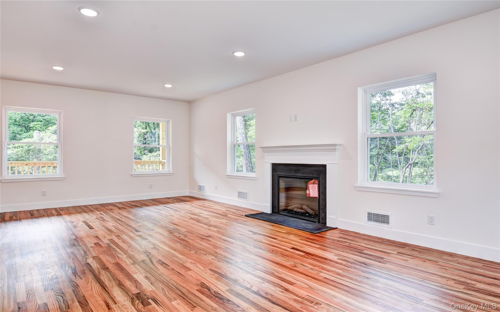 #17 photo, 20 Wells Road, Newburgh , NY 12550