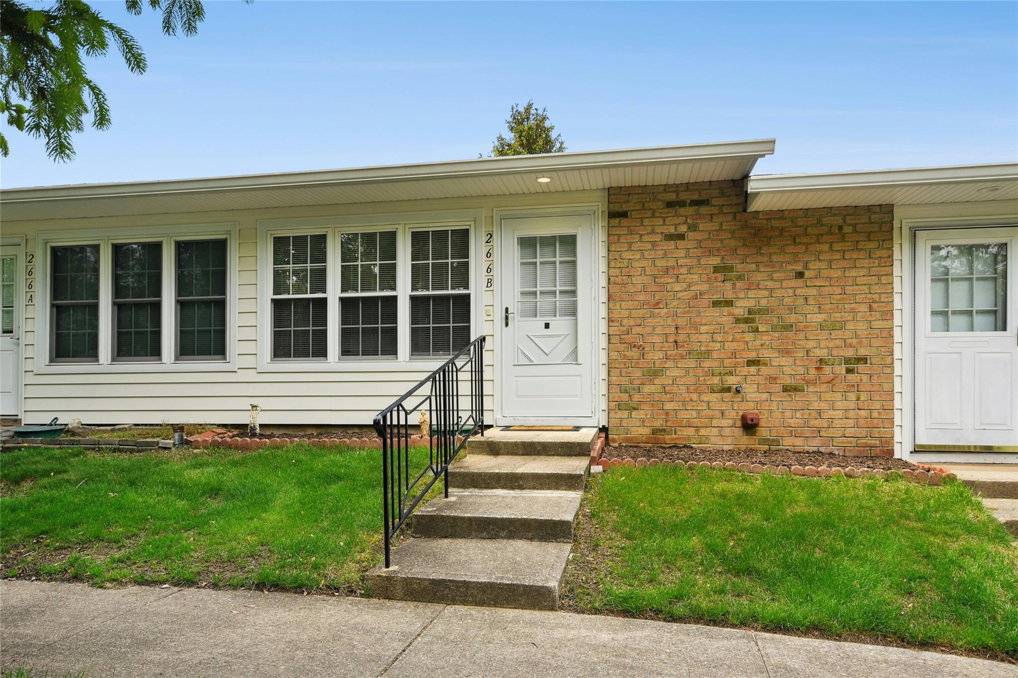 #1 photo, 266 Berwick Court, Ridge , NY 11961