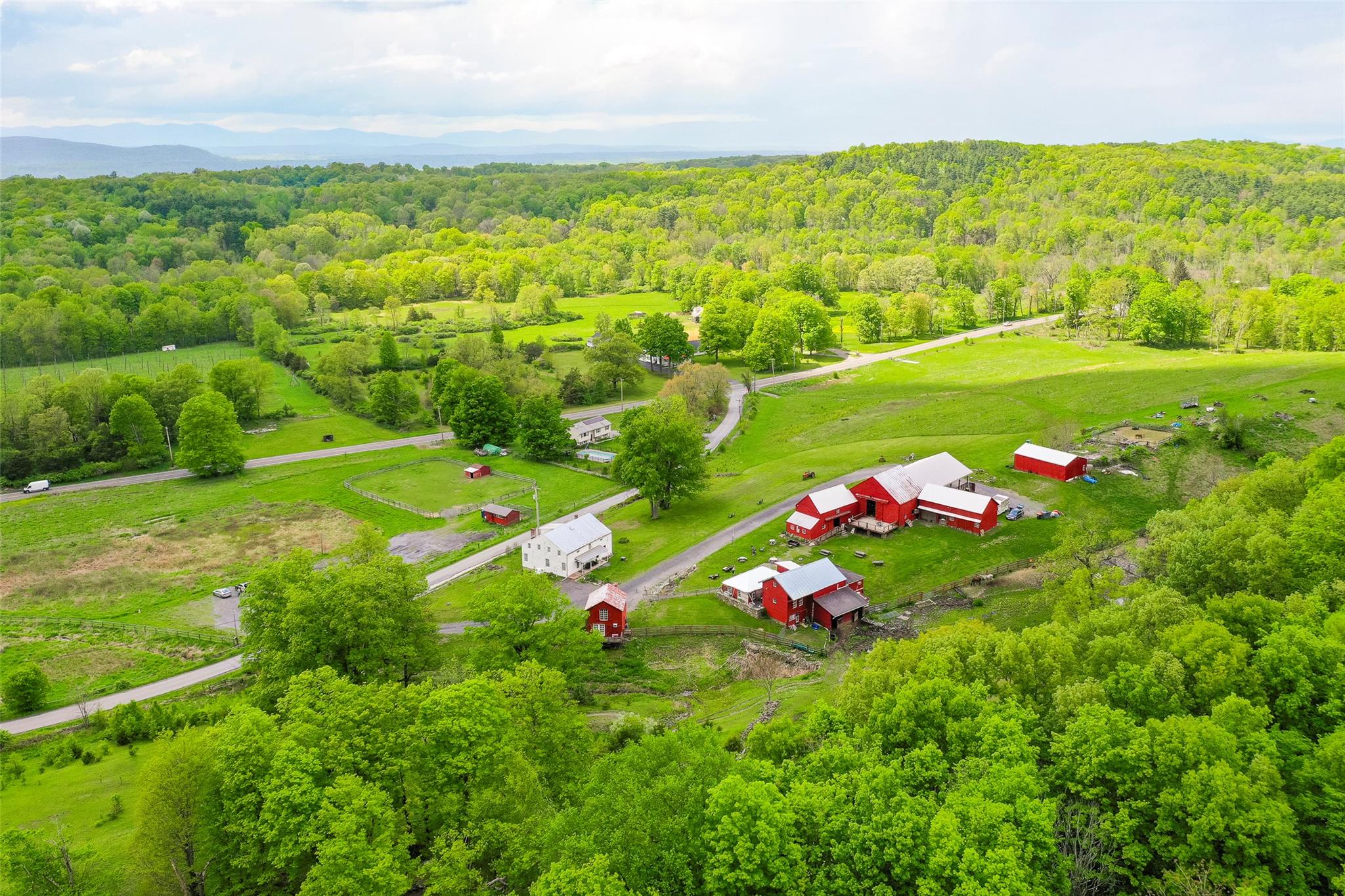 #2 photo, 148 N Creek Road, Staatsburg , NY 12580