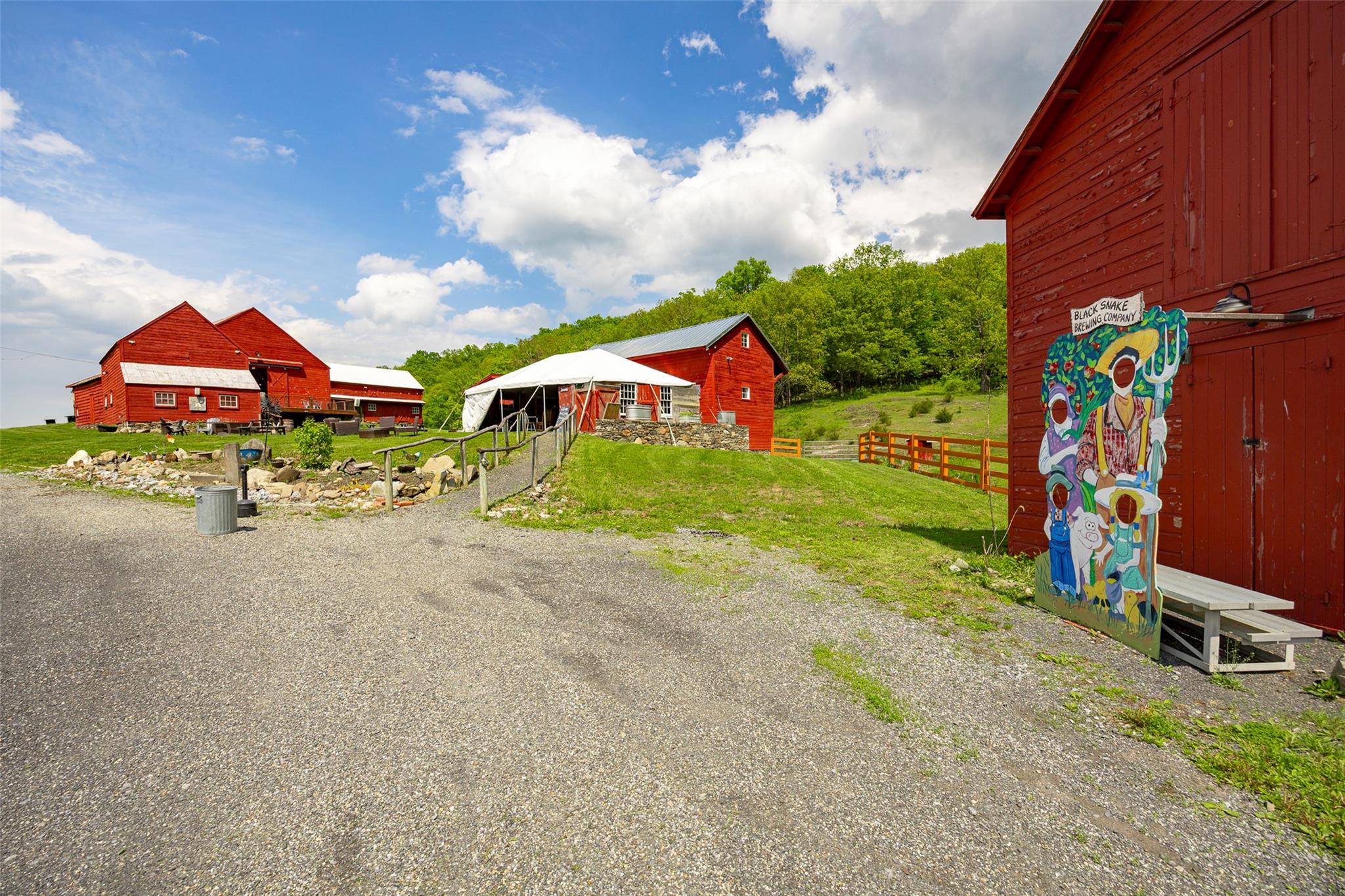 #20 photo, 148 N Creek Road, Staatsburg , NY 12580