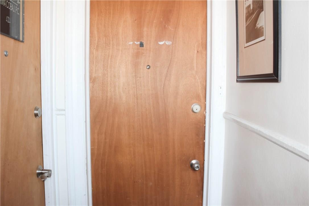 #3 photo, 3651 E Tremont Avenue, ブロンクス区 Bronx , NY 10465