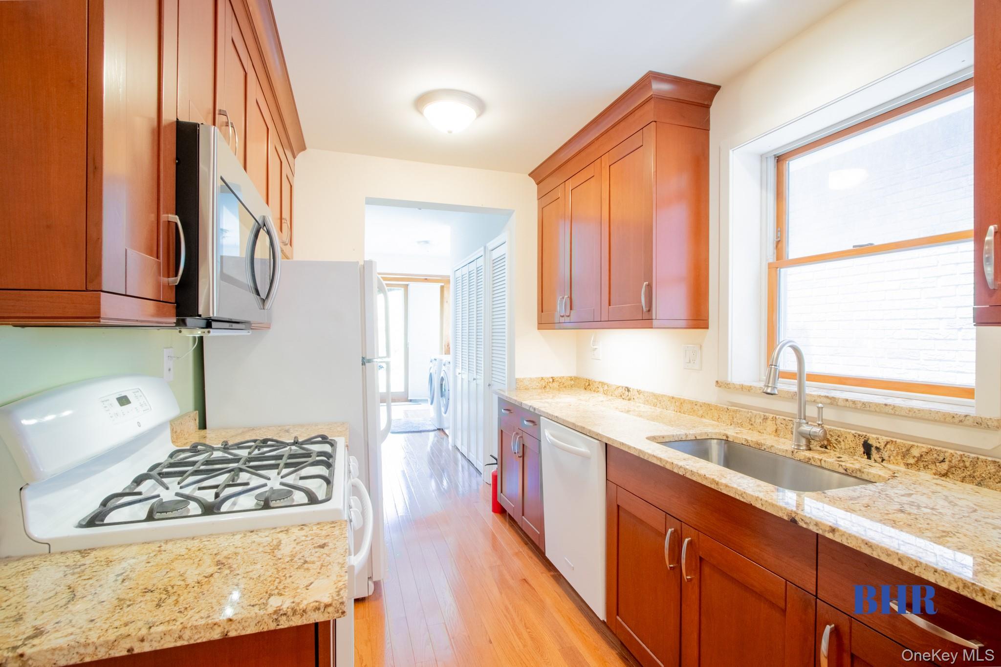 #8 photo, 120 Norfolk Street, ブルックリン区 Brooklyn , NY 11235