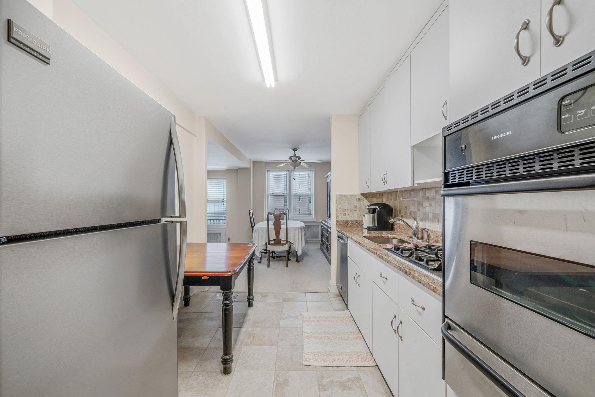 #14 photo, 522 Shore Road, Long Beach , NY 11561