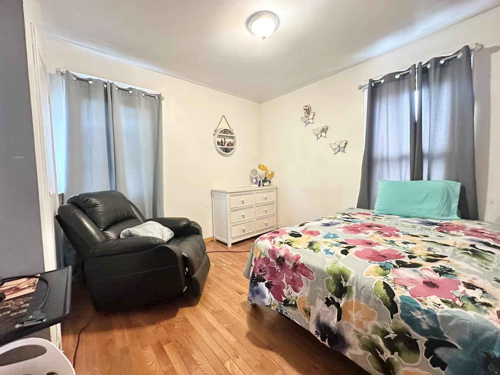 #2 photo, 18 Sheridan Ave, 布鲁克林 Brooklyn , NY 11208