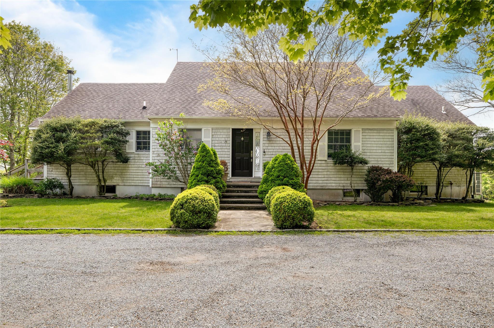 #1 photo, 6 Beech Hollow Court, Montauk , NY 11954