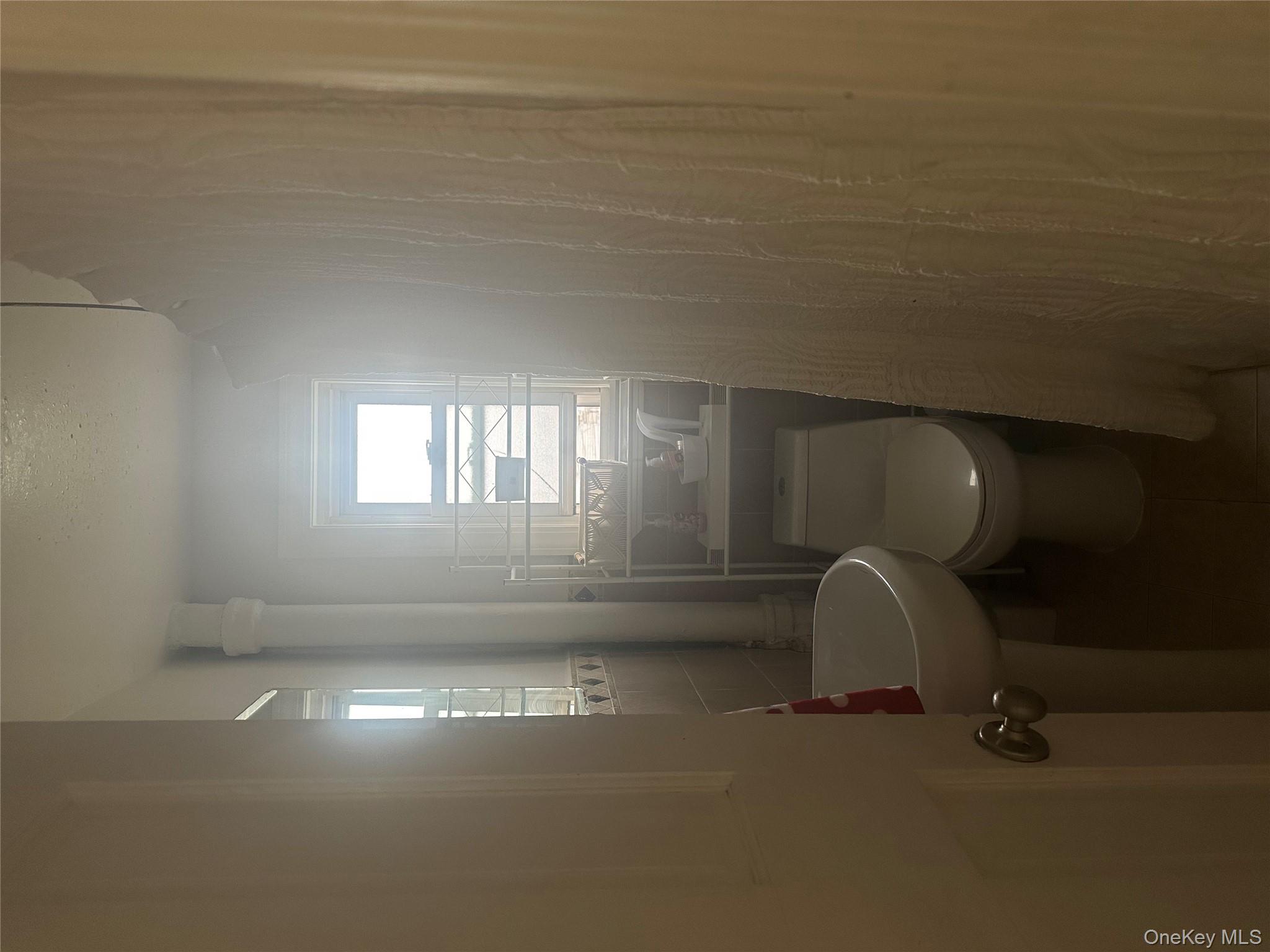 #12 photo, 21 Drake Avenue, New Rochelle , NY 10805