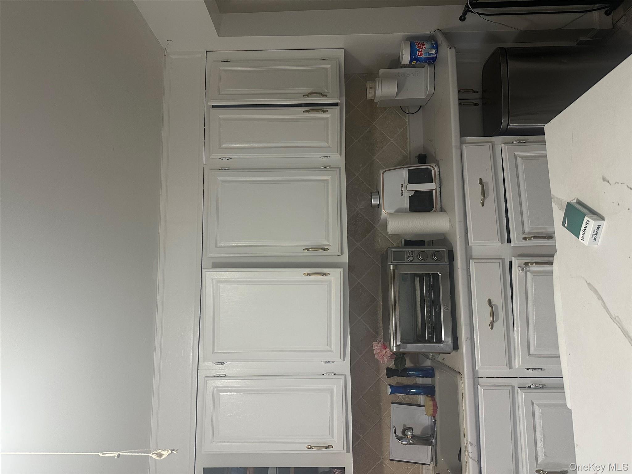 #14 photo, 21 Drake Avenue, New Rochelle , NY 10805