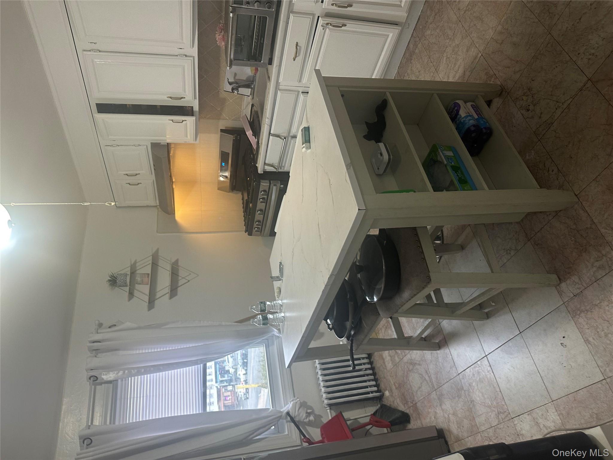 #18 photo, 21 Drake Avenue, New Rochelle , NY 10805